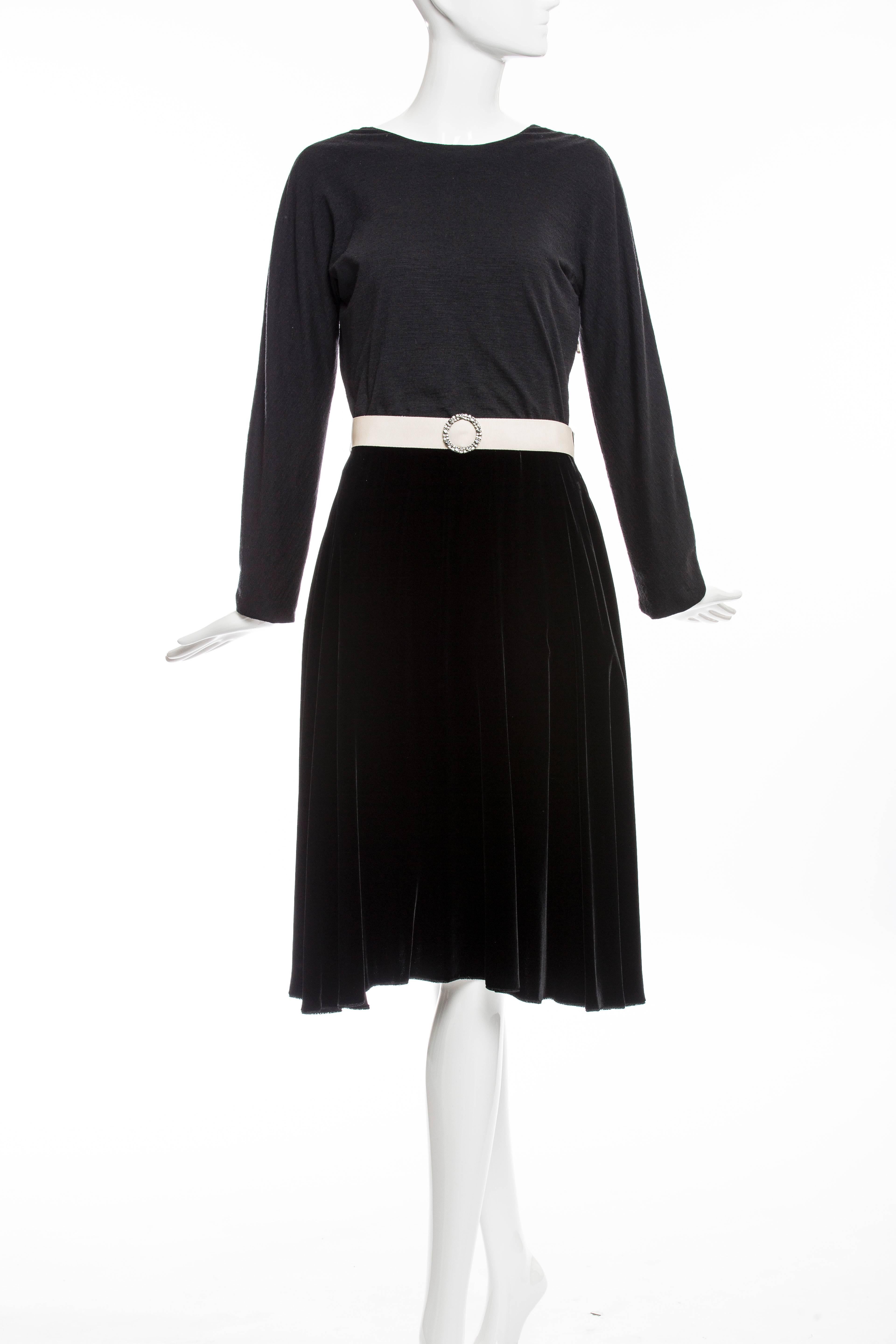 Lanvin Black Wool Jersey Silk Velvet Evening Dress,  Fall 2006 In New Condition For Sale In Cincinnati, OH
