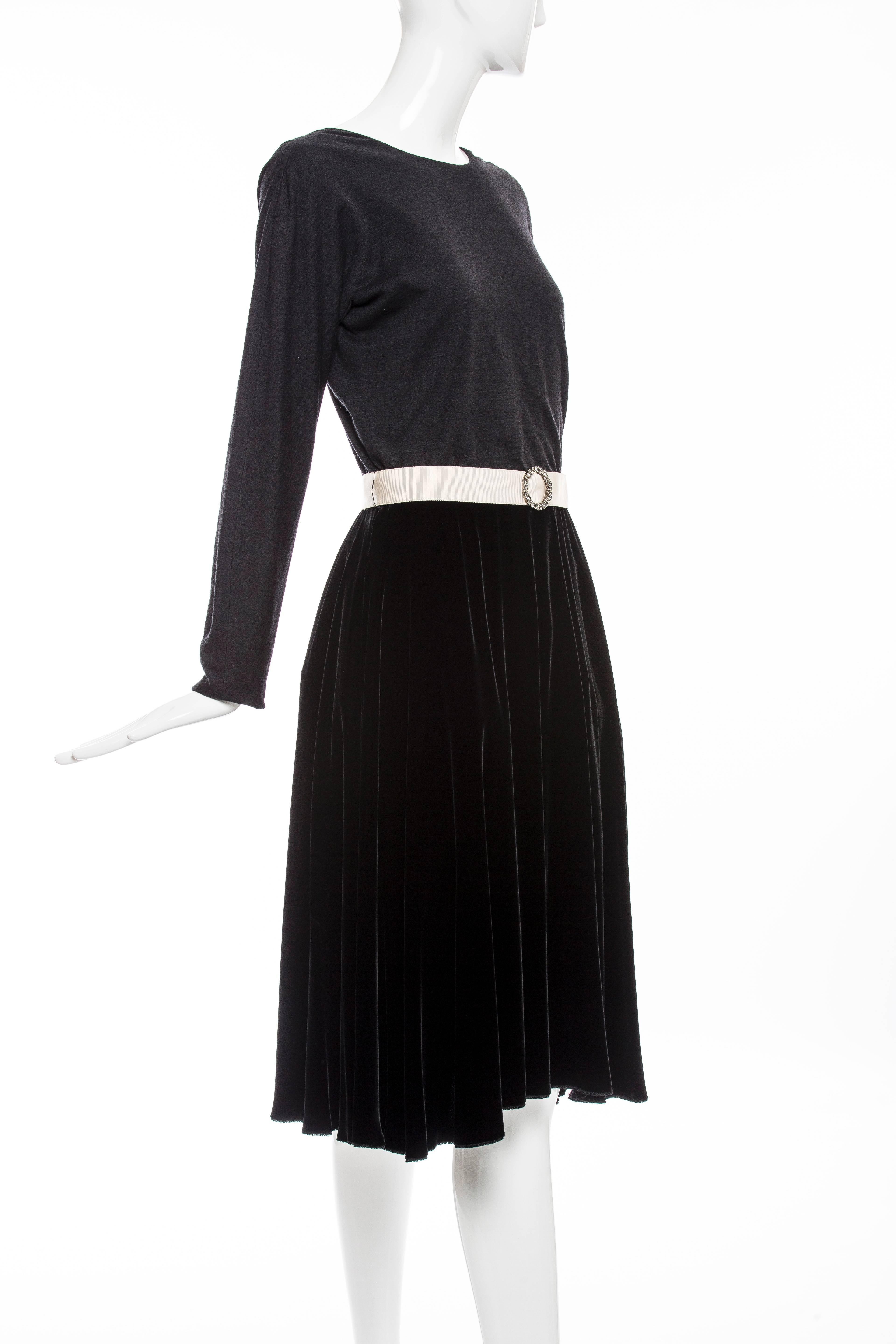 Lanvin Black Wool Jersey Silk Velvet Evening Dress,  Fall 2006 For Sale 4
