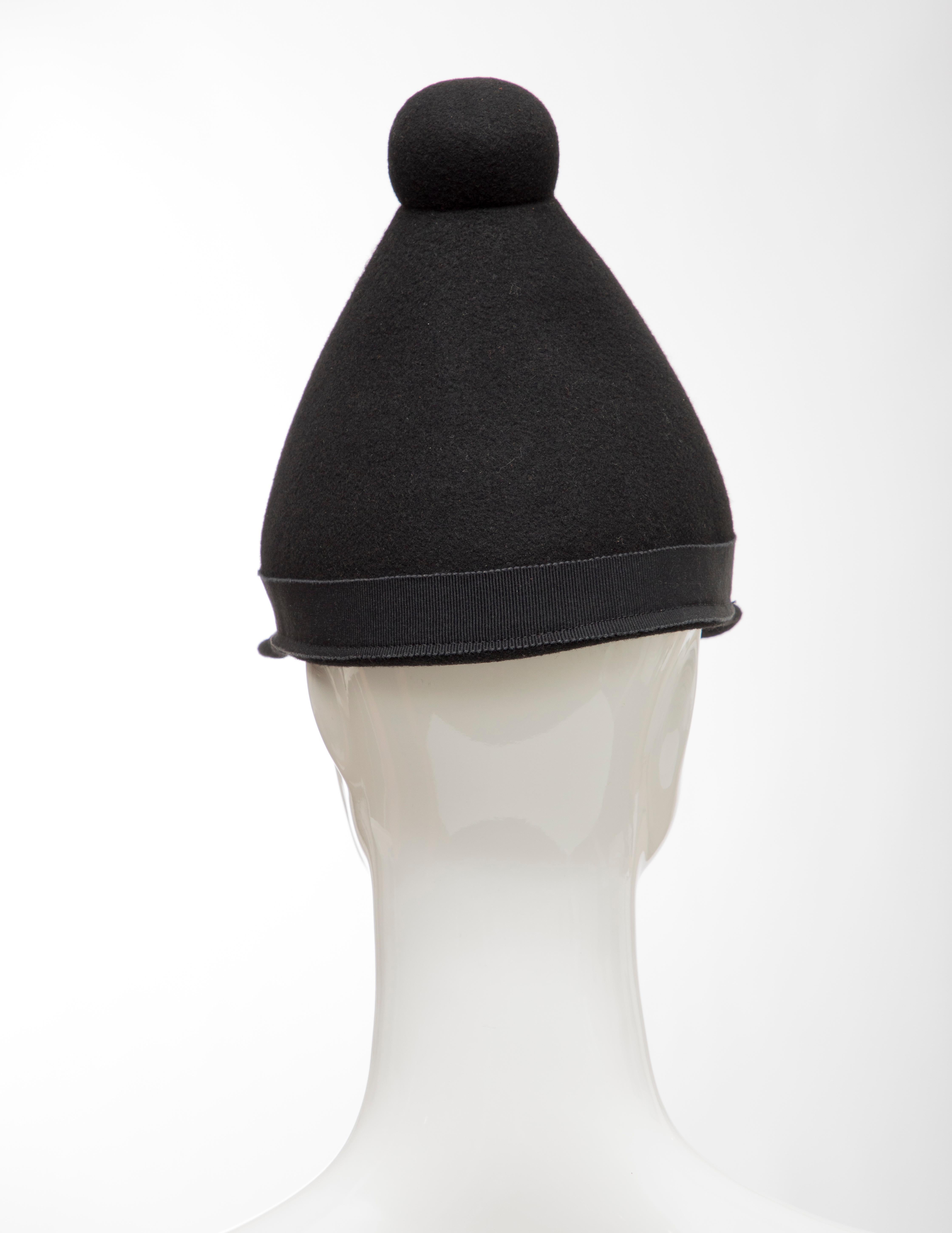 Henrik Vibskov Men's Runway The Eat Black Wool Felt Cone Hat, Fall 2011 In Excellent Condition In Cincinnati, OH