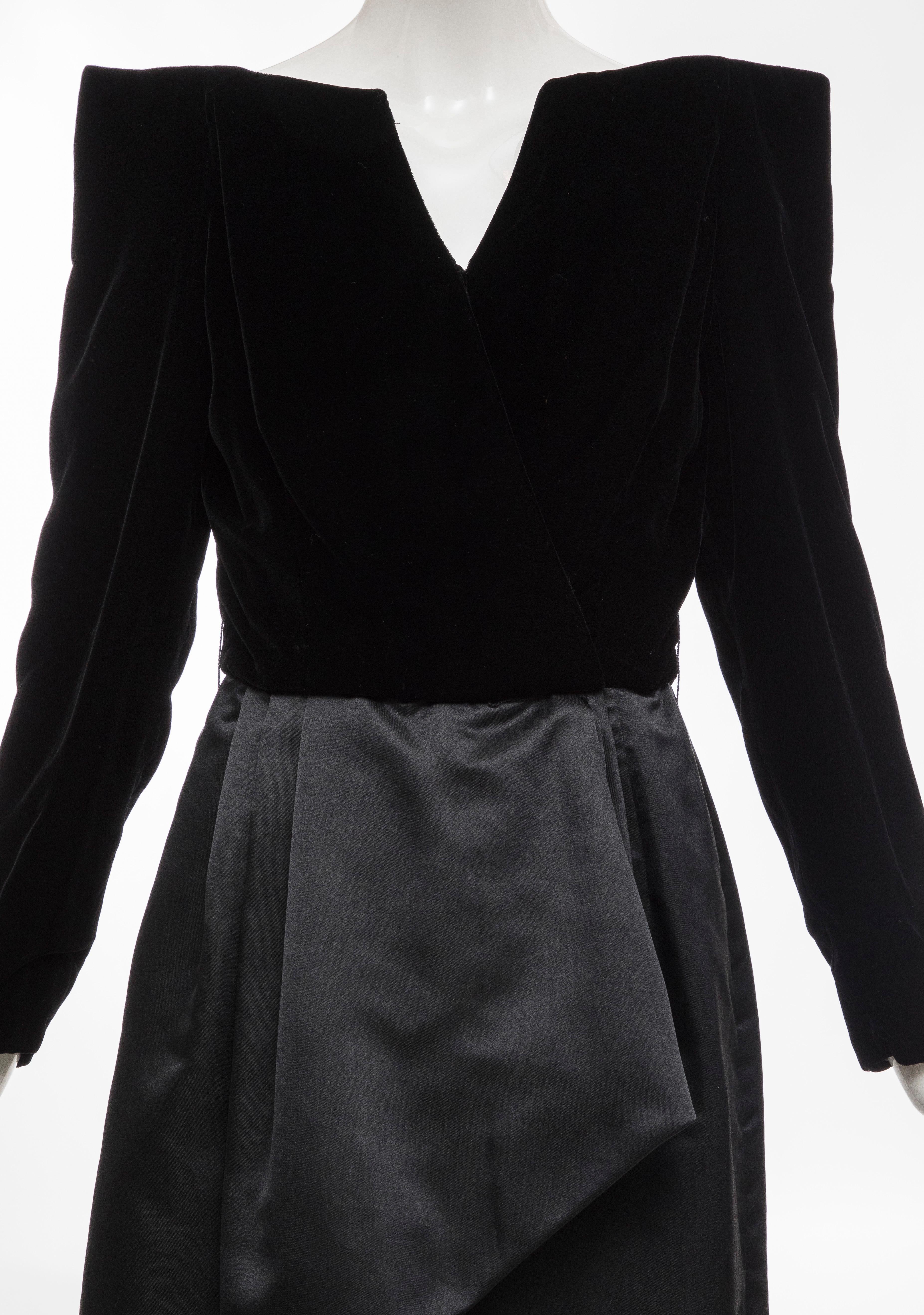 Scaasi Boutique Black Silk Velvet Silk Satin Evening Dress, Circa: 1980's  In Good Condition For Sale In Cincinnati, OH