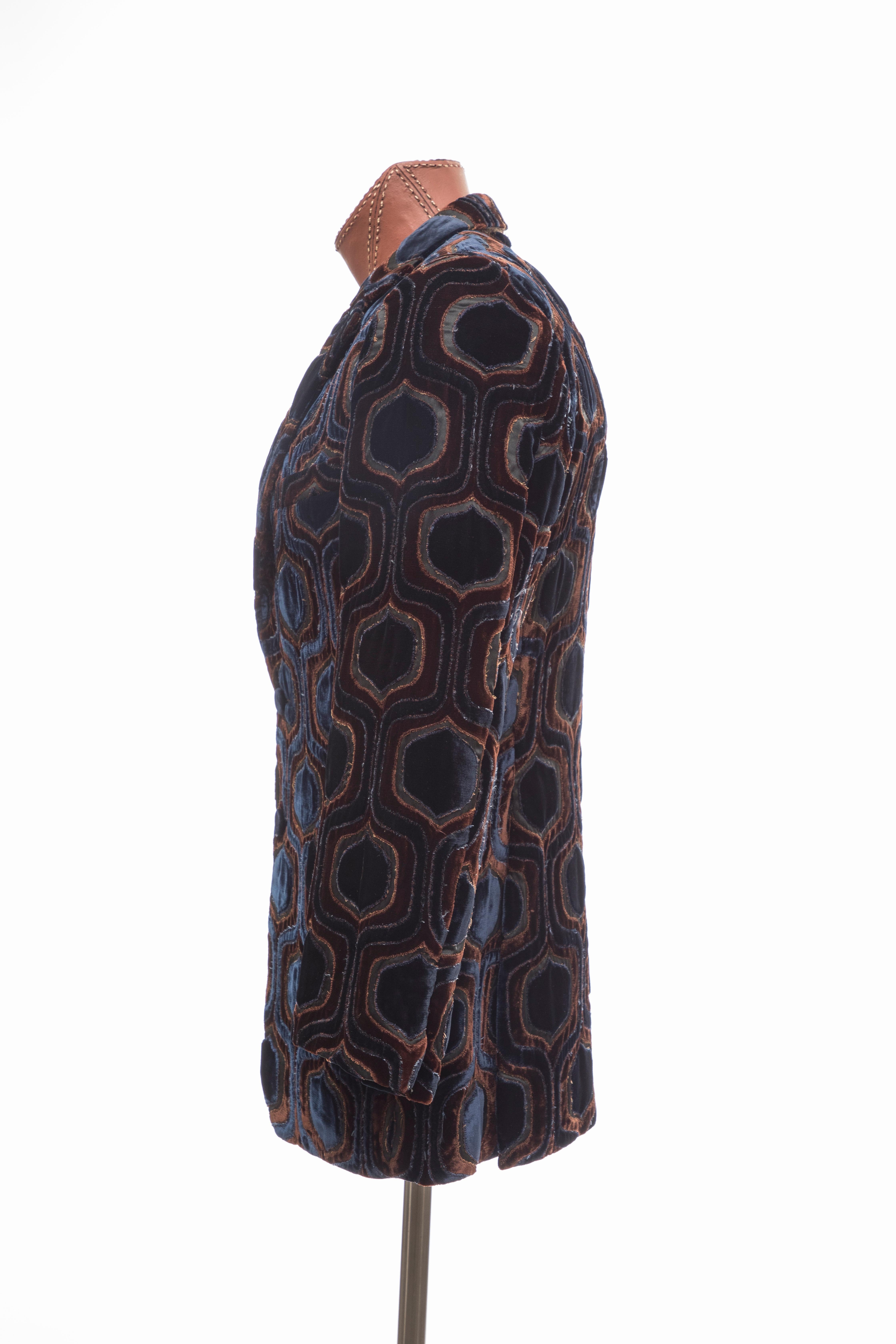 Gucci Tom Ford Runway Men's Navy Blue Geometric Velvet Evening Jacket, Fall 2000 4