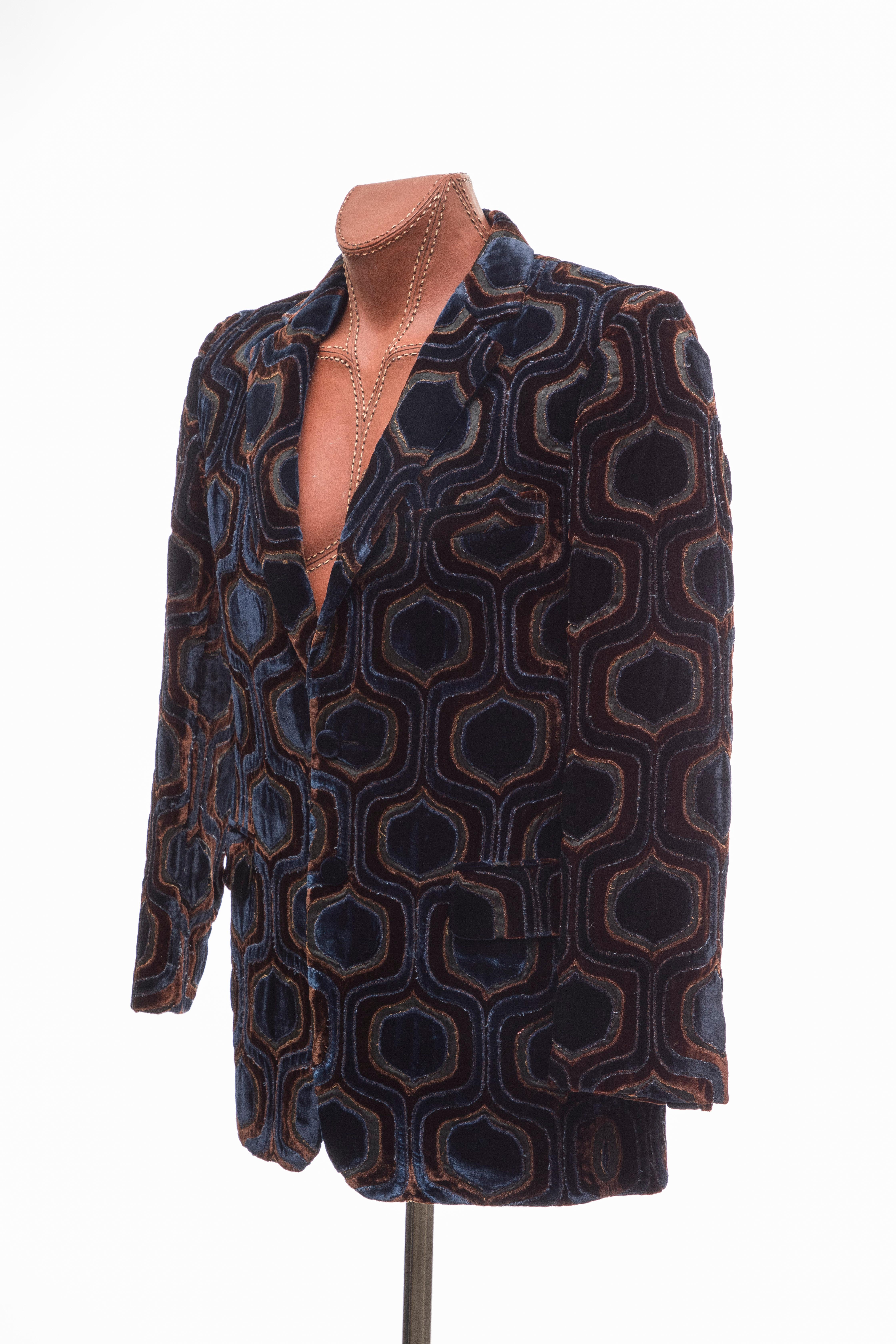 Gucci Tom Ford Runway Men's Navy Blue Geometric Velvet Evening Jacket, Fall 2000 5