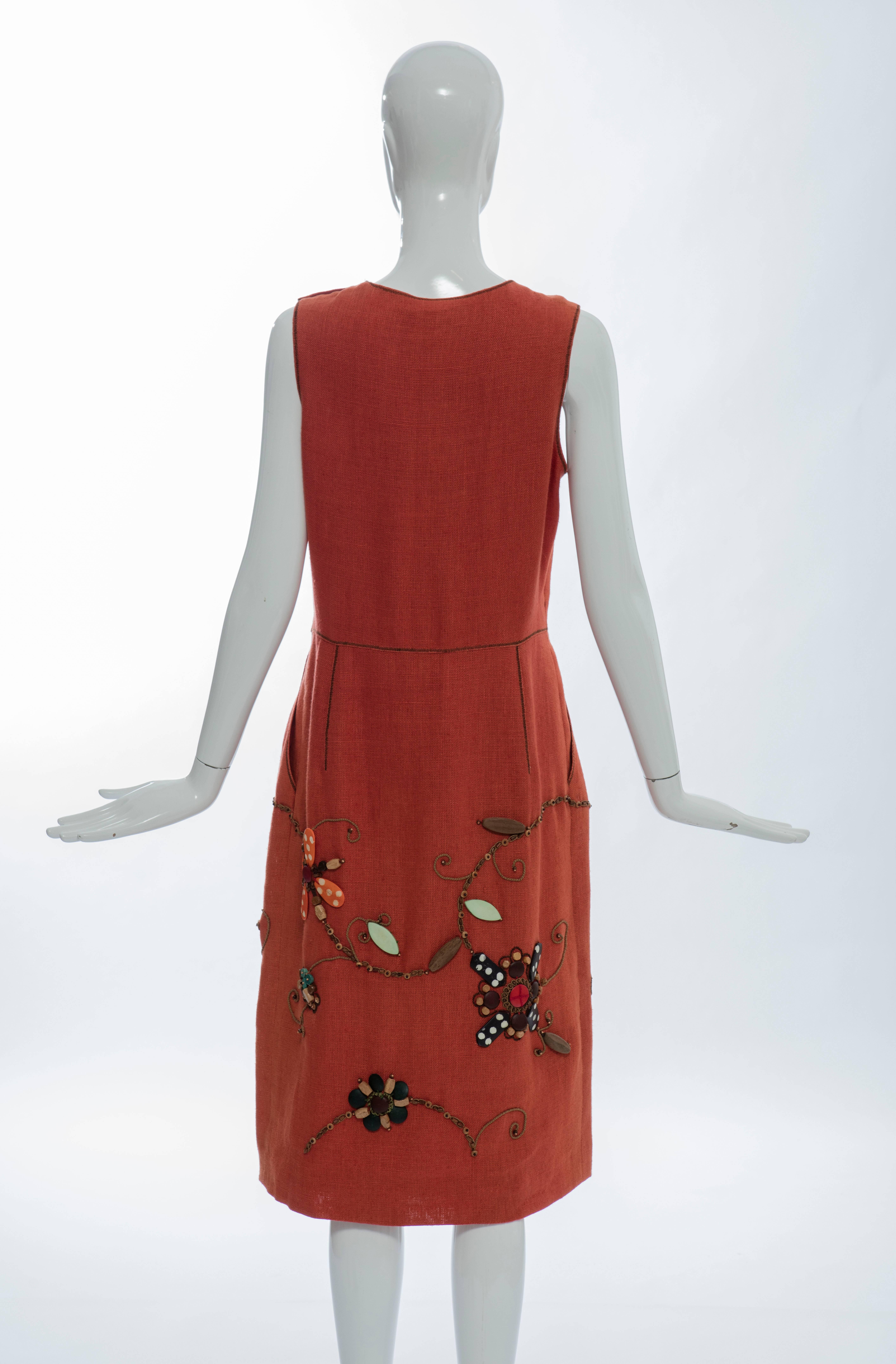 Oscar de la Renta Sleeveless Linen Dress Wood Bead Embroidery, Spring 2006 In New Condition For Sale In Cincinnati, OH