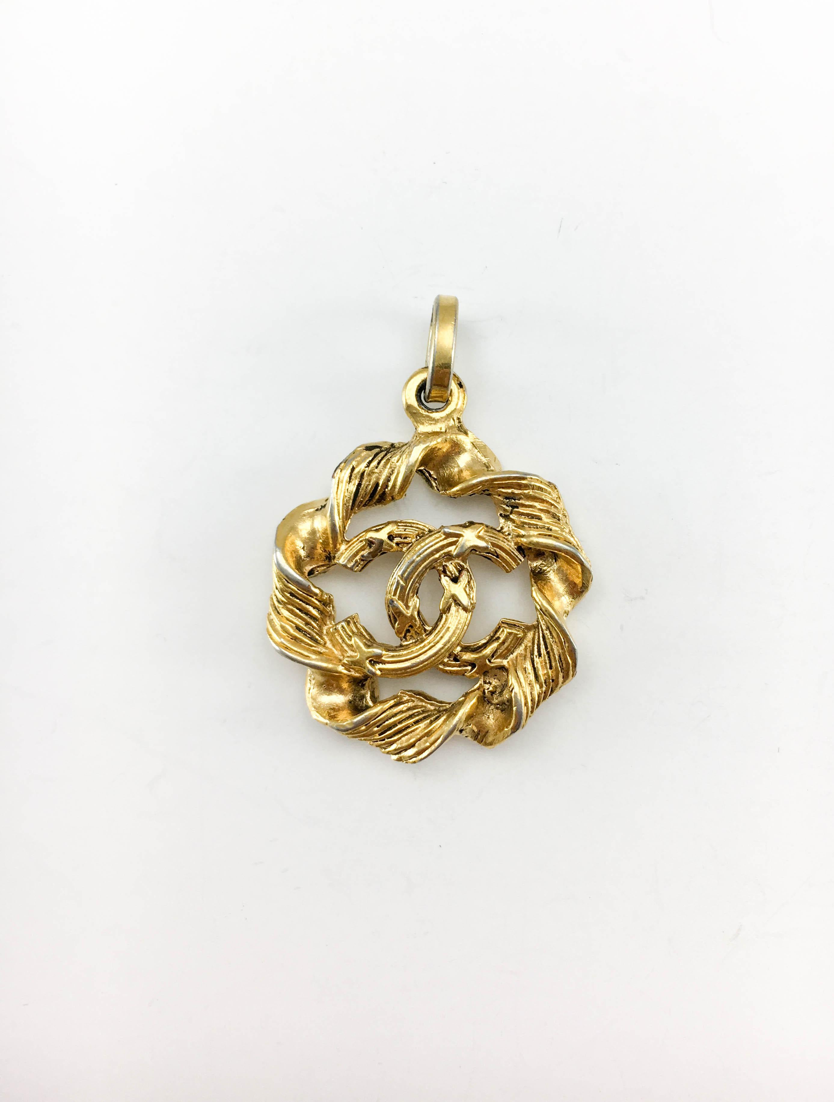 1970's Chanel Gilt Logo Pendant In Good Condition In London, Chelsea