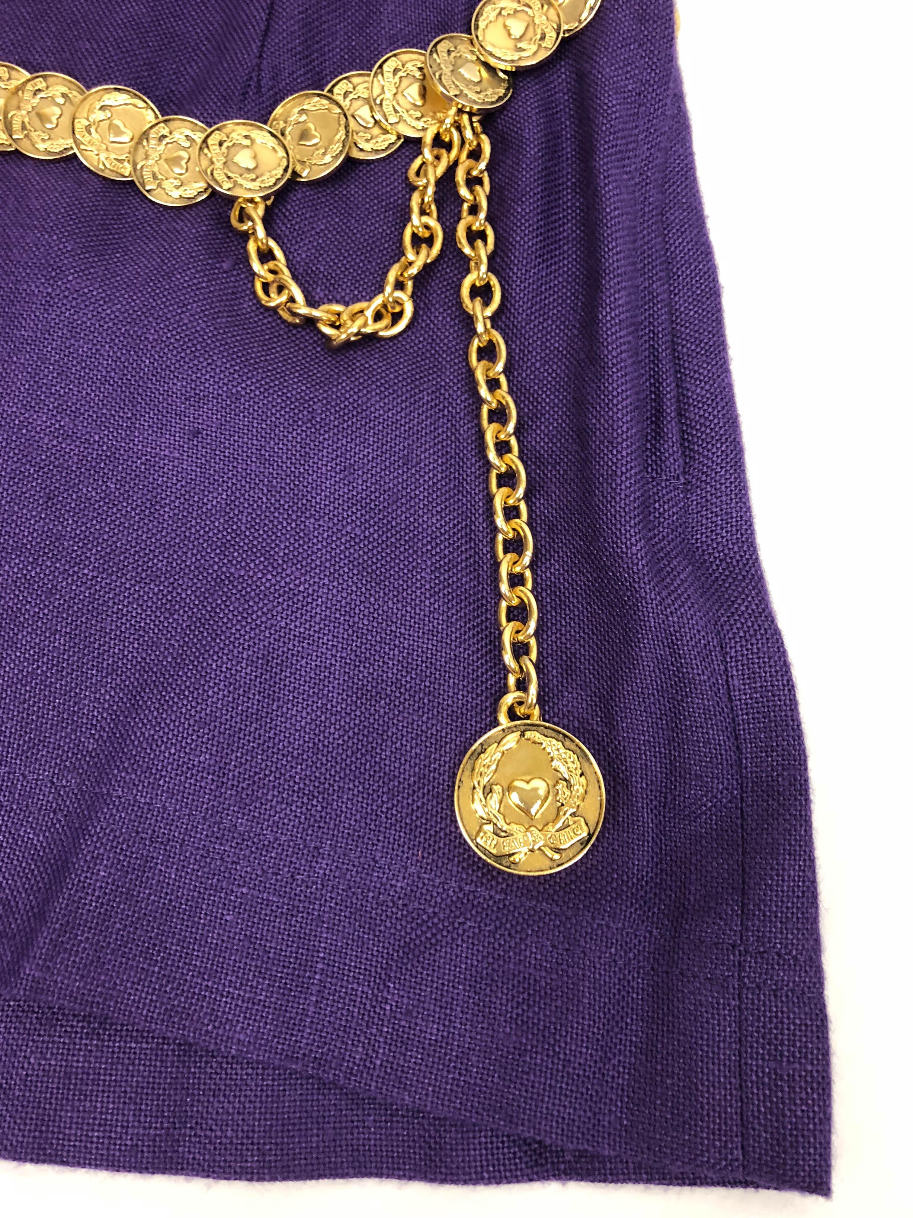 1990's Moschino Royal Purple Linen Shorts With Attached Gilt Coin Belt For Sale 3