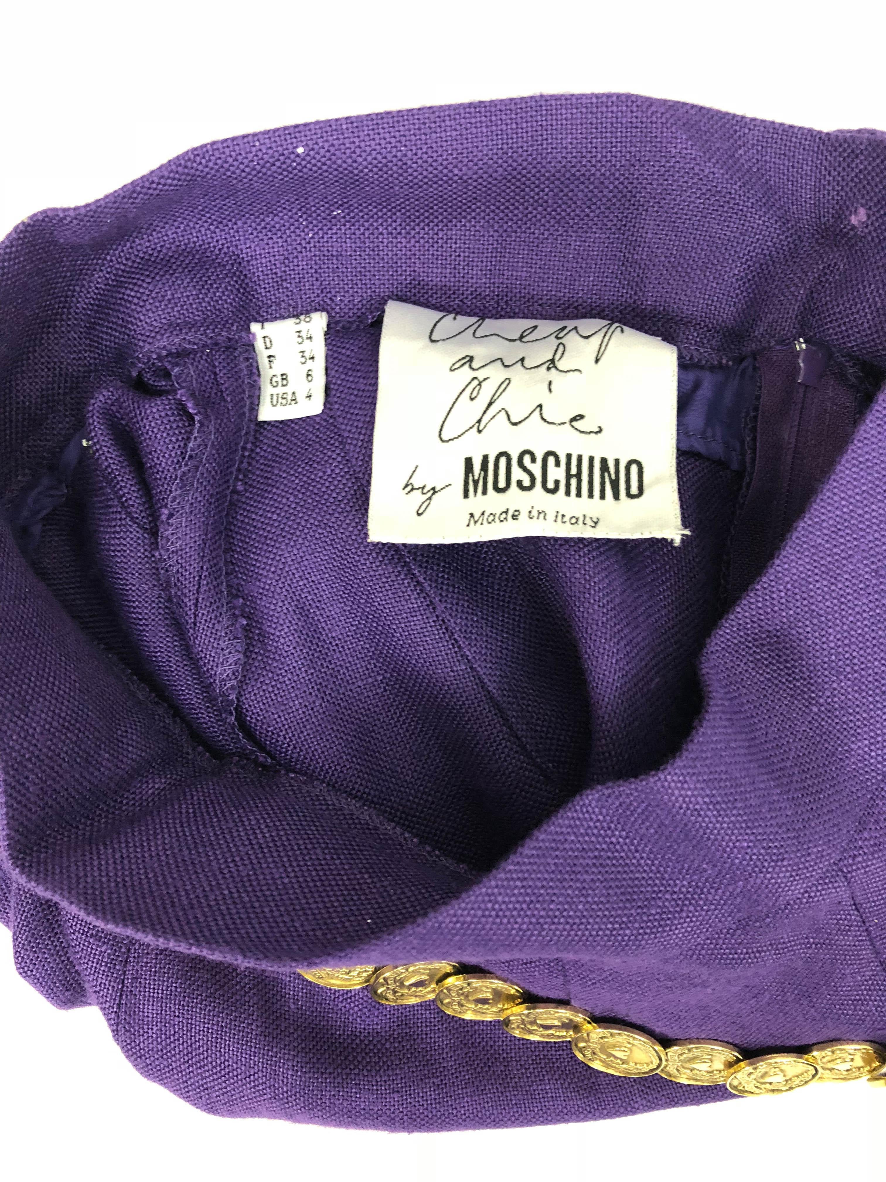 1990's Moschino Royal Purple Linen Shorts With Attached Gilt Coin Belt For Sale 5