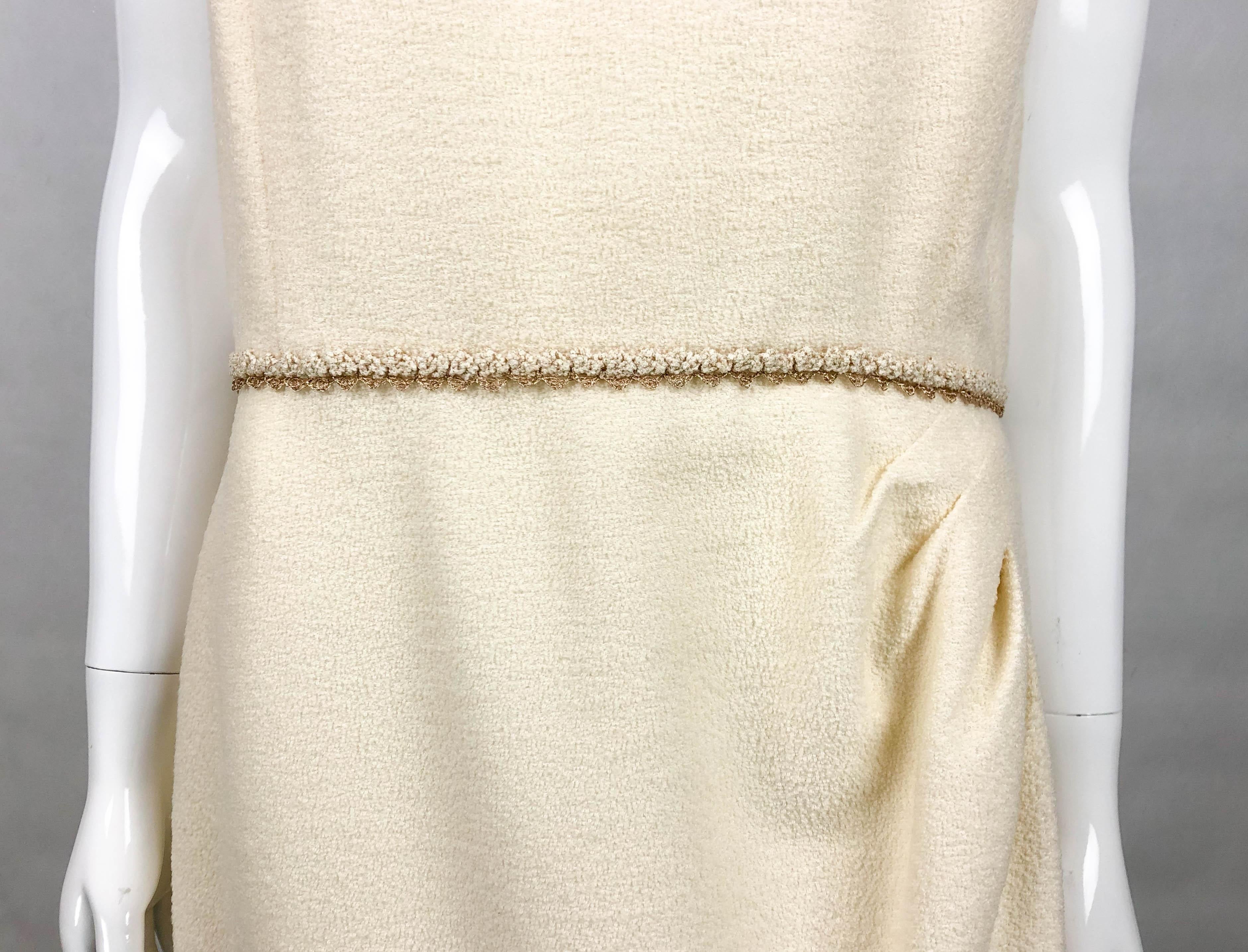 2010 Unworn Chanel Runway Look Cream Dress With Gold Thread Trim For Sale 5