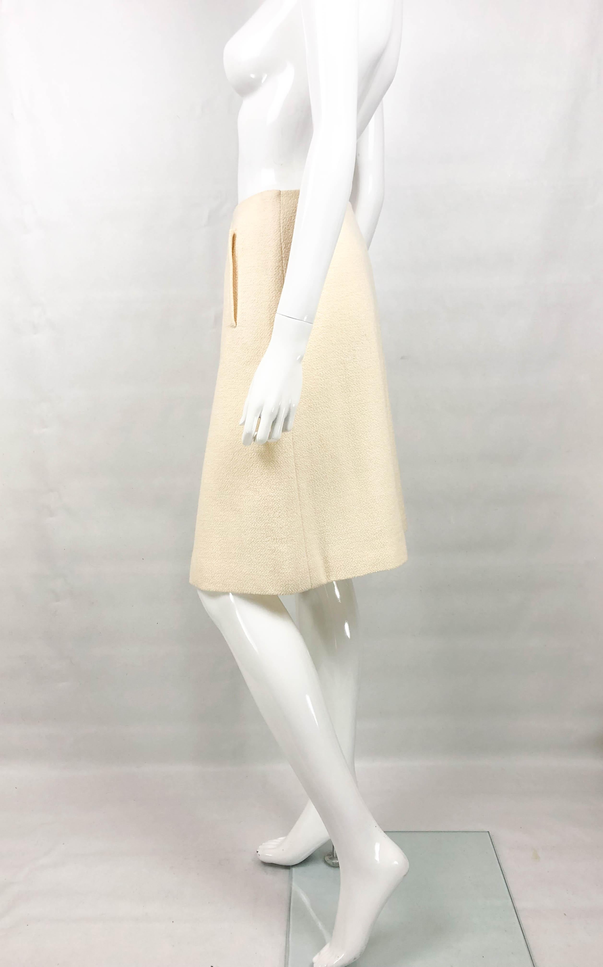2003 Chanel Cream Wool A-Line Skirt In Excellent Condition For Sale In London, Chelsea