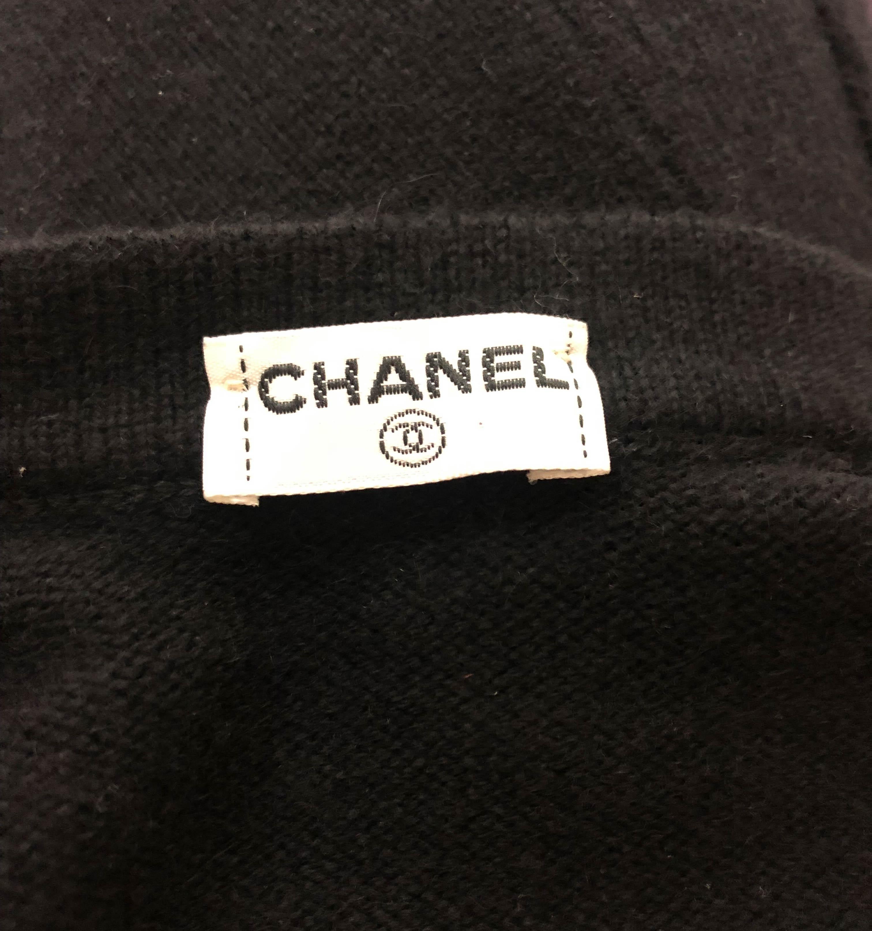 1990's Chanel Black Cashmere Cardigan With Gilt Buttons 7