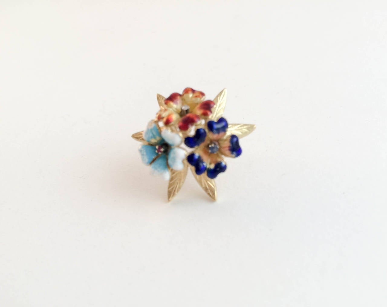 Gold, Enamel and Diamonds Set - 1980s In New Condition For Sale In London, Chelsea