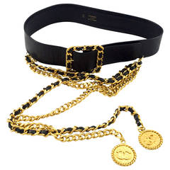 Chanel 1992 Runway Black Leather and Gold Tone Metal Belt