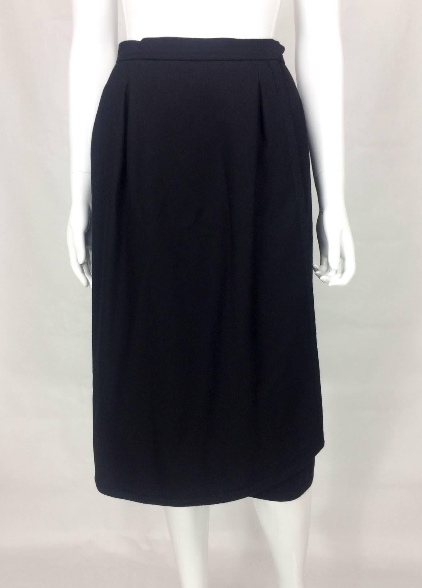 Yves Saint Laurent Black Wool Wrap Midi Skirt - 1980s In Excellent Condition In London, Chelsea