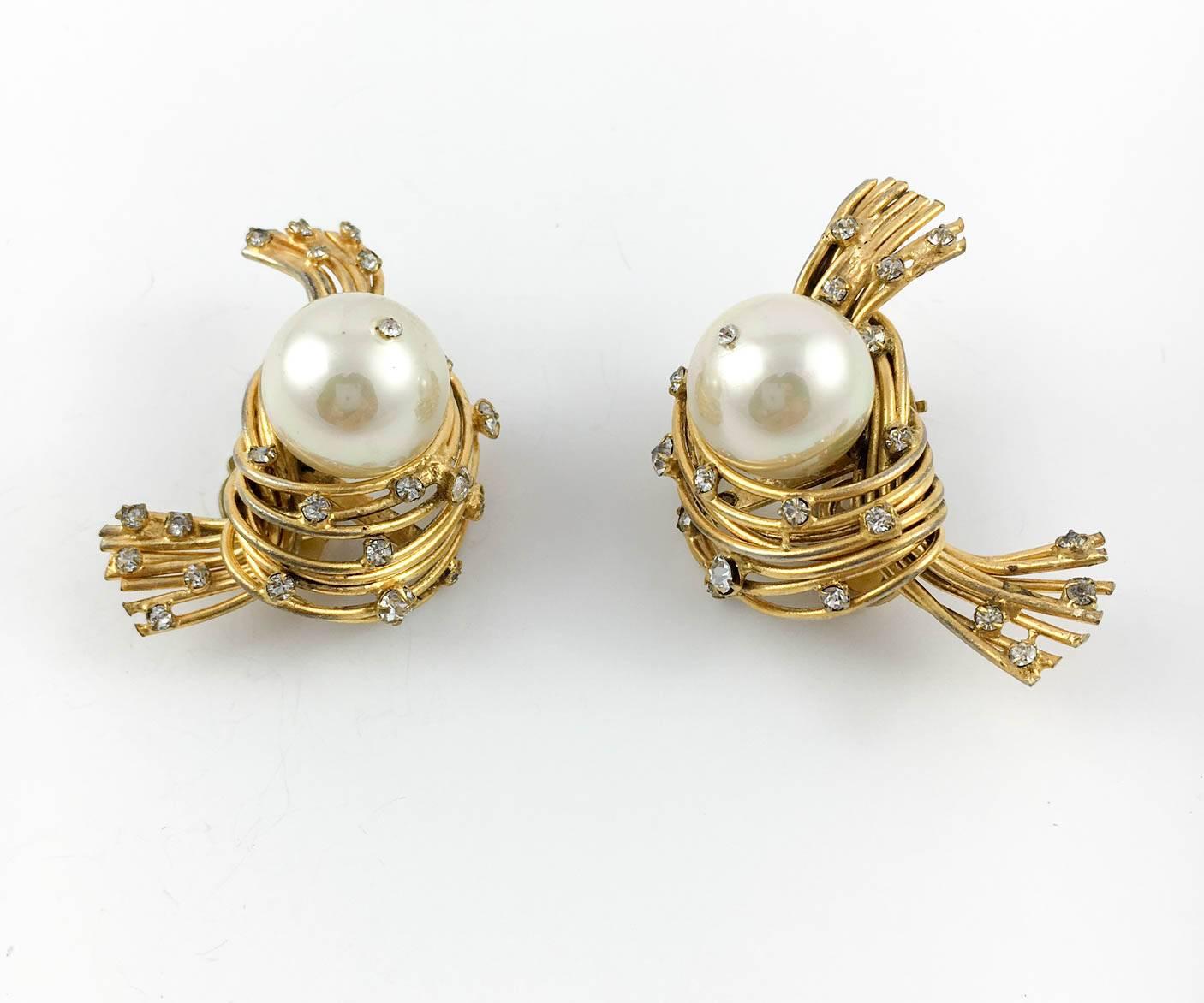 Women's Chanel Glass Pearl Birds Nest Clip-on Earrings, by Robert Goossens - 1950s