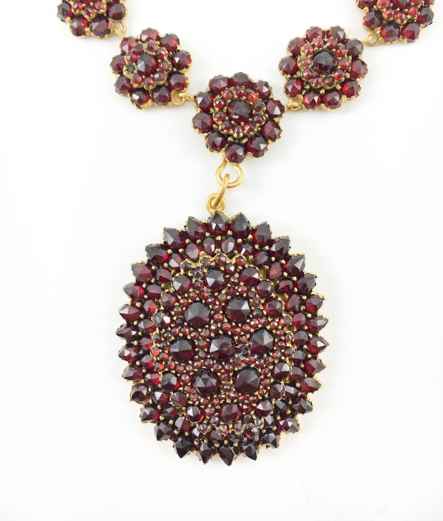 Antique Hungarian Garnet Necklace - 1900s 1