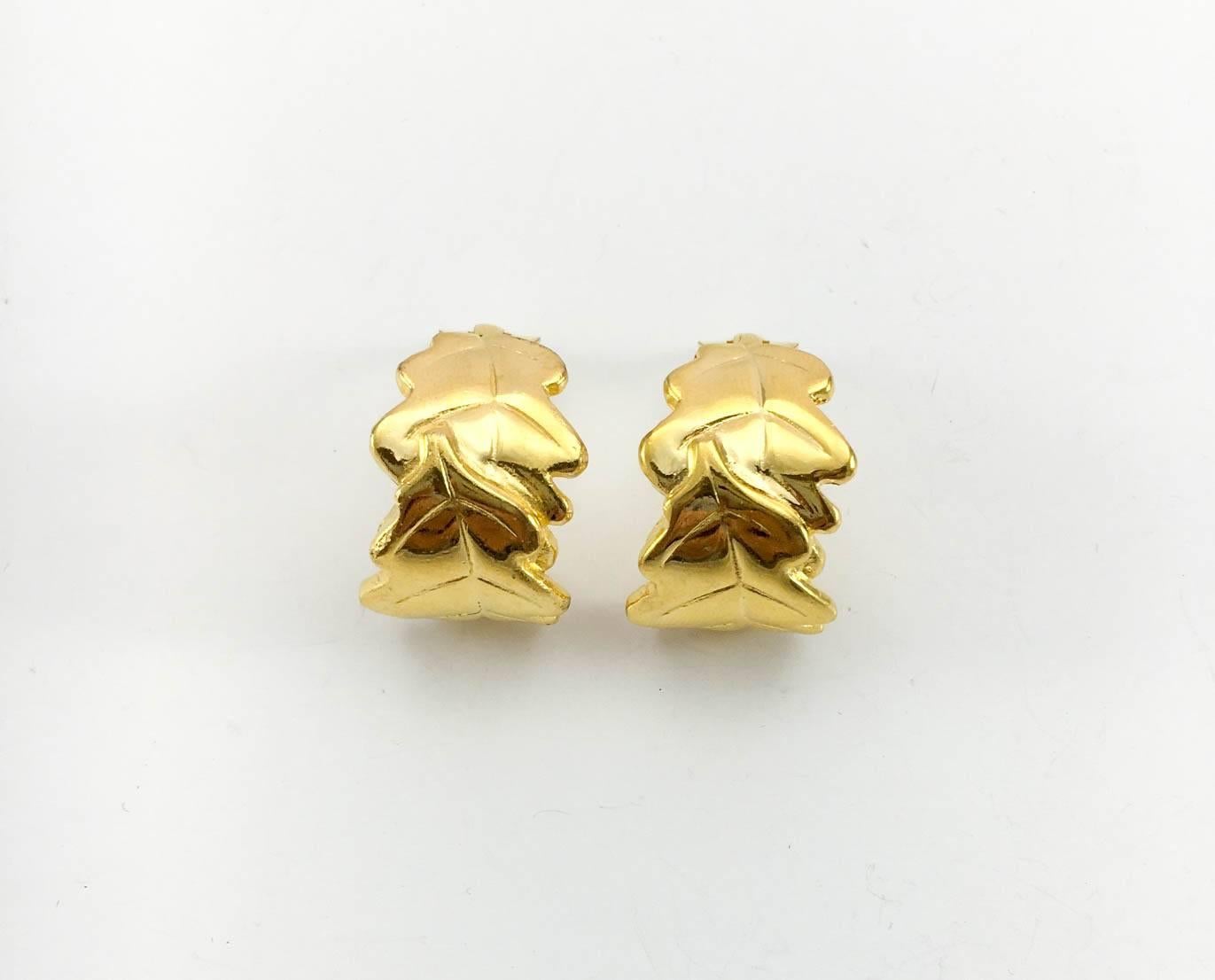 Stylish Loulou de la Falaise Foliage Inspired Clip-On Earrings. Loulou de la Falaise was widely known for being Yves Saint Laurent’s muse (“the quintessential Rive Gauche haute bohemienne