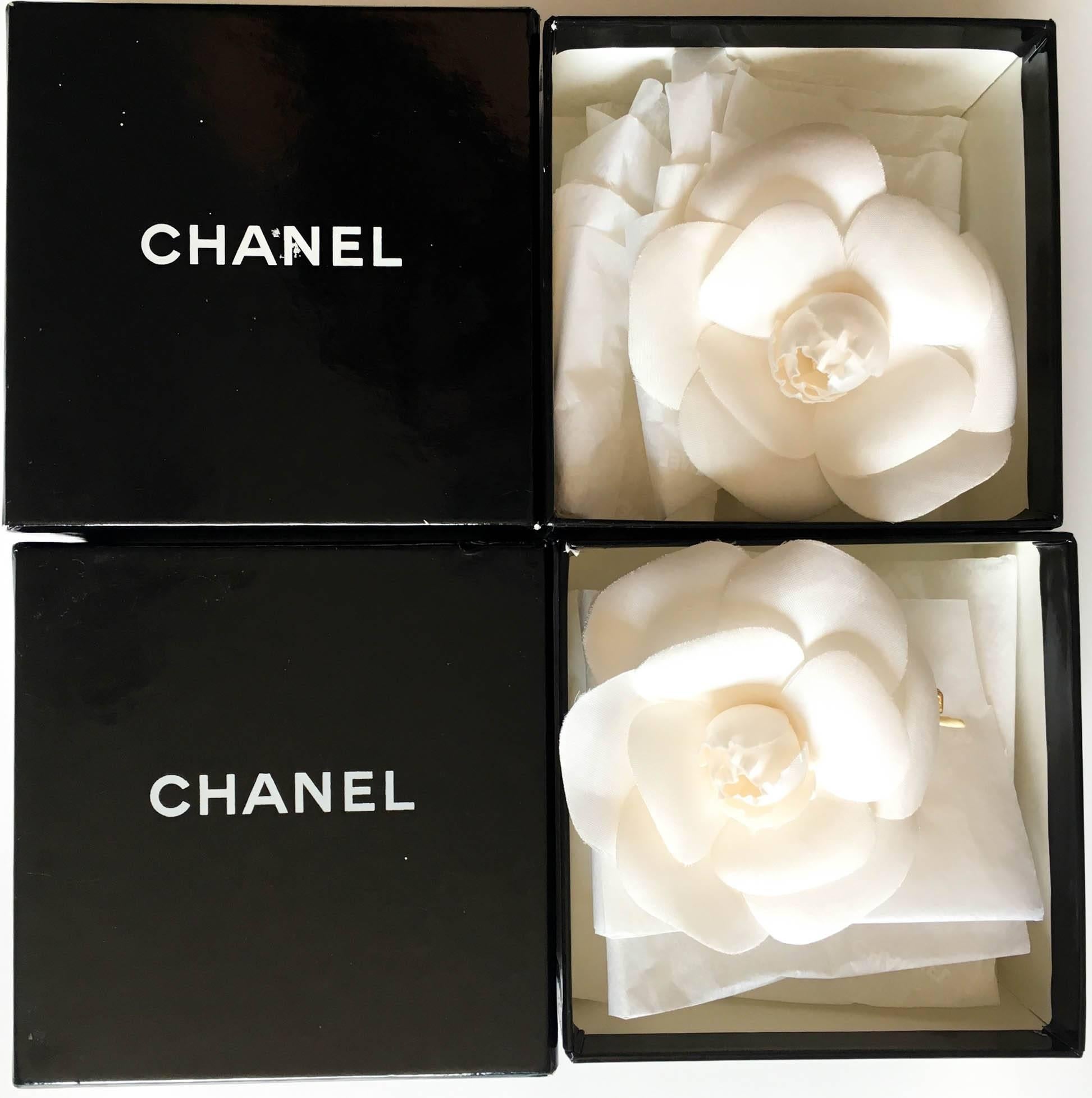 Chanel Black Silk Dress With Detachable Silk Camellias - 1990s 5