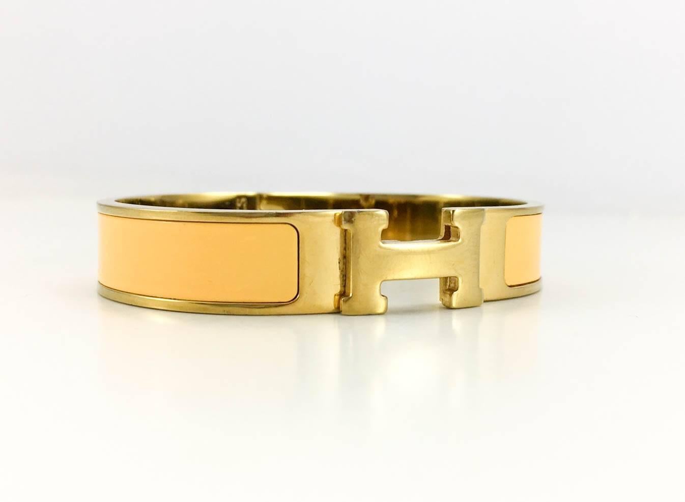 Hemes Clic Clac 'H' Yellow Bracelet - 2000s In Excellent Condition In London, Chelsea