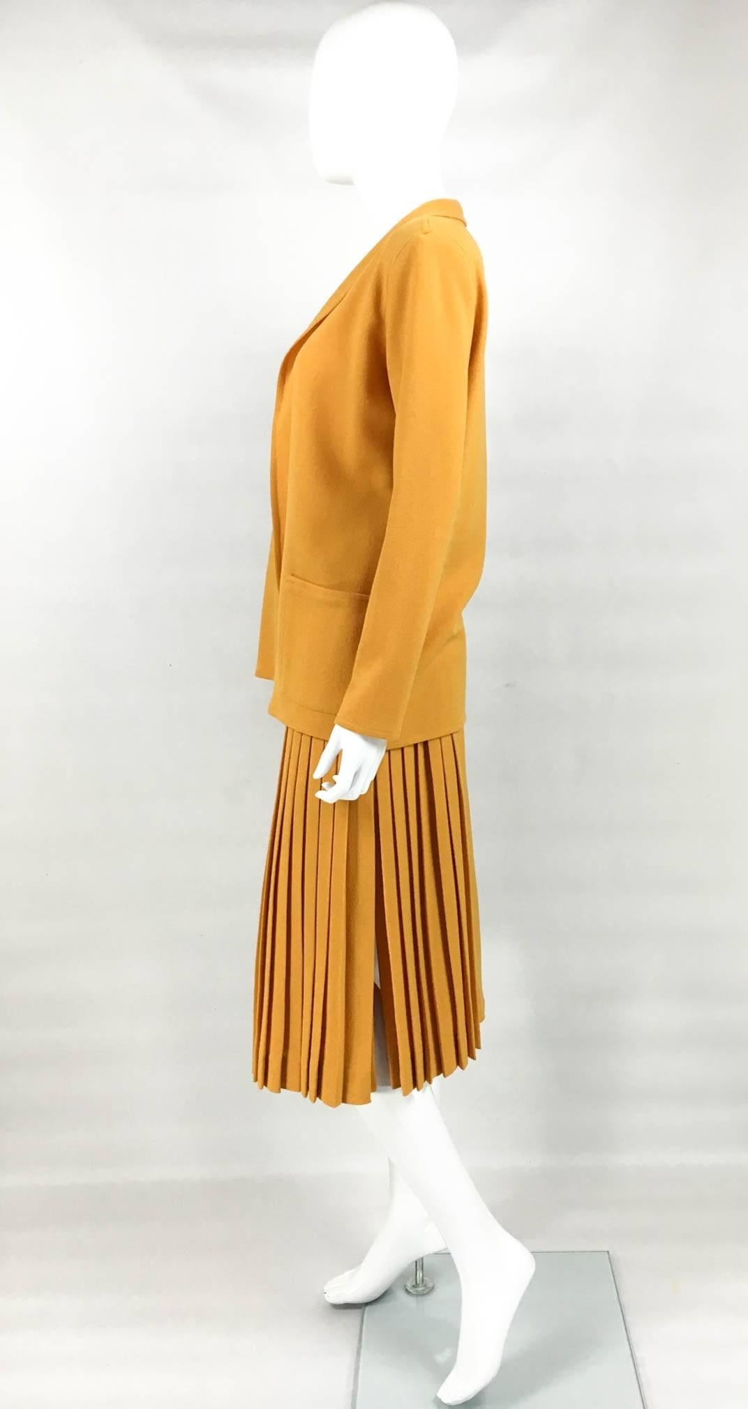 Women's Dior Wool Crepe Pleated Skirt Ensemble - 1970s For Sale