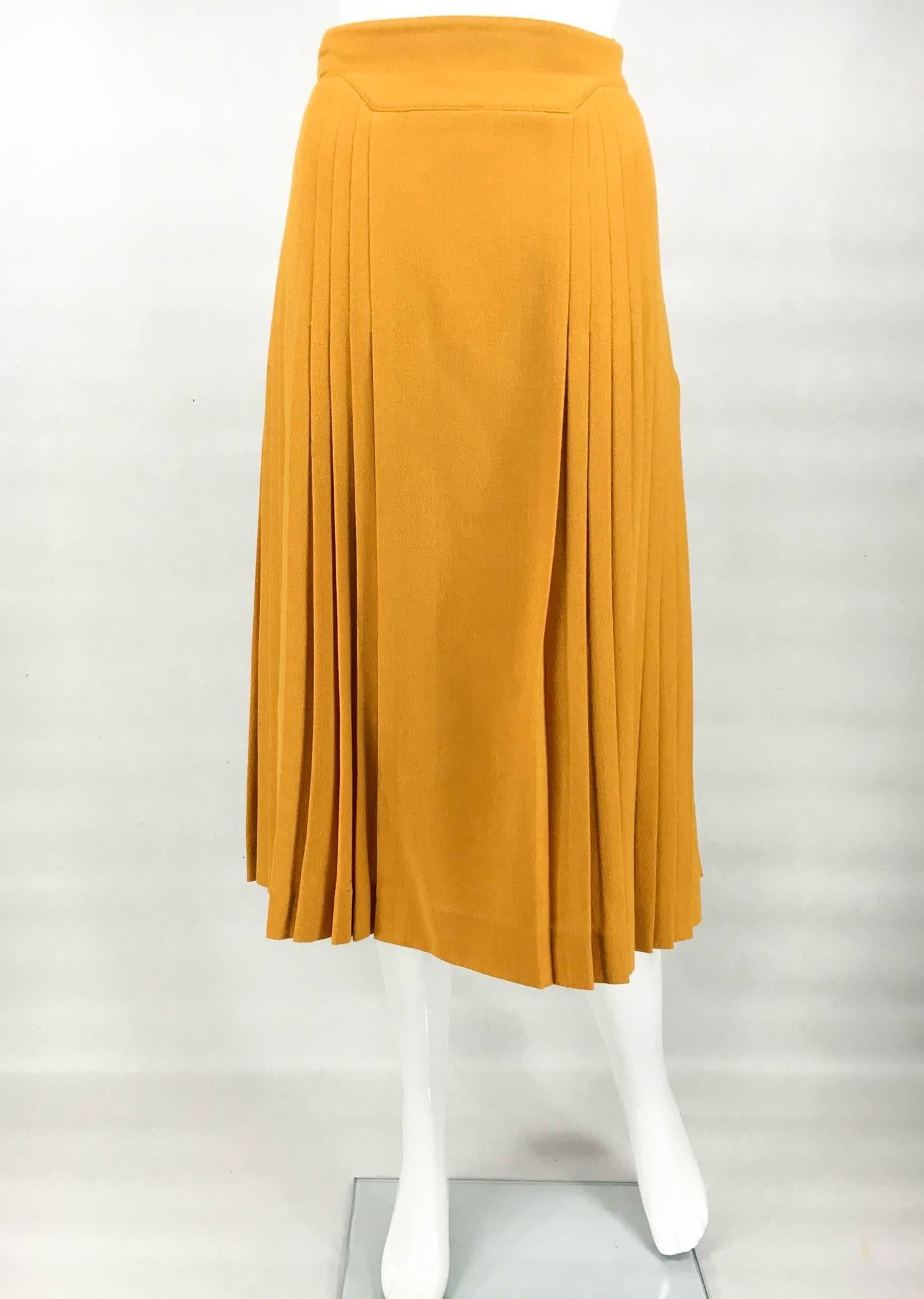 Dior Wool Crepe Pleated Skirt Ensemble - 1970s For Sale 1