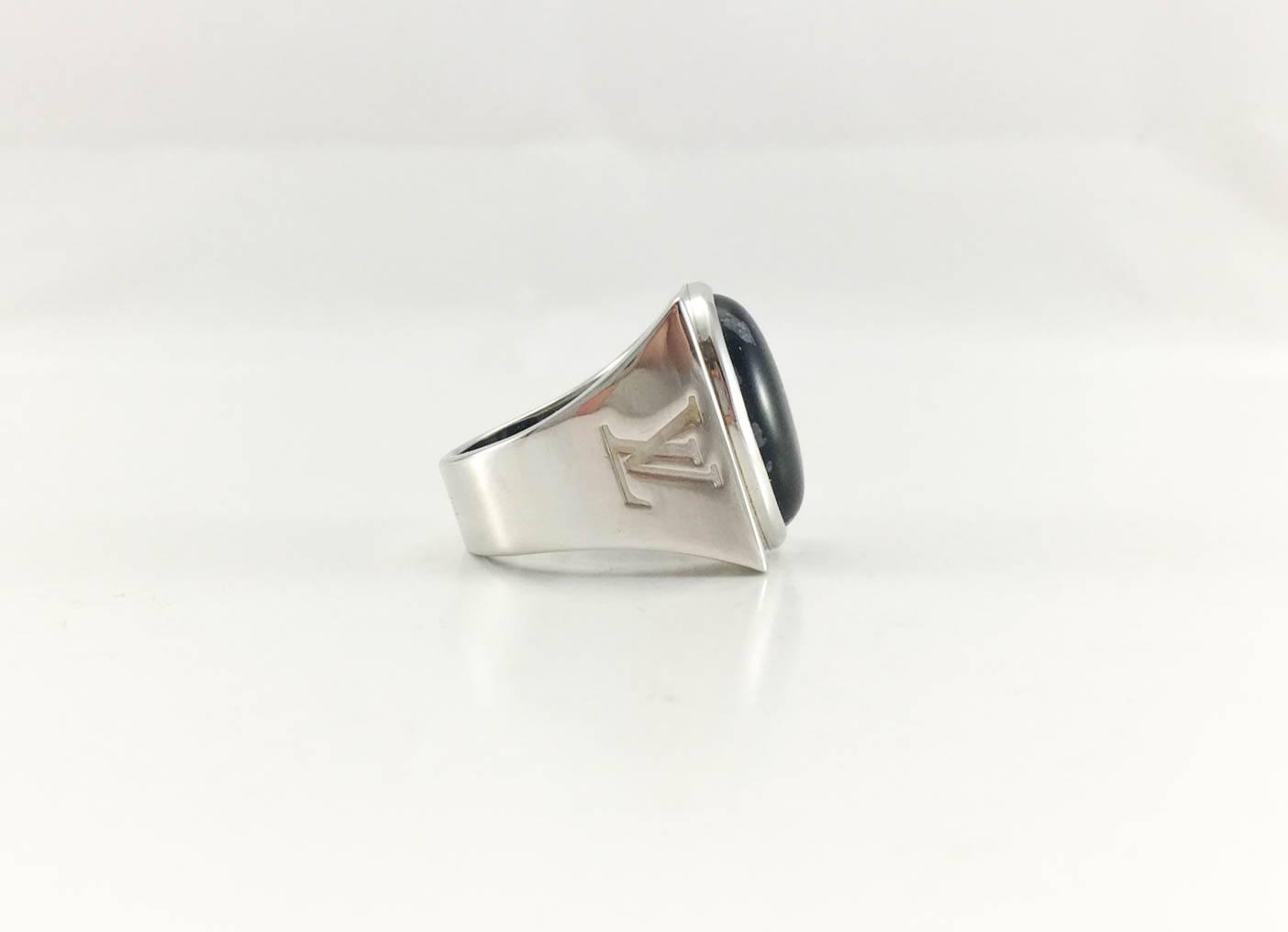 Louis Vuitton Snowflake Collection Silver and Obsidian Men&#39;s Ring For Sale at 1stdibs