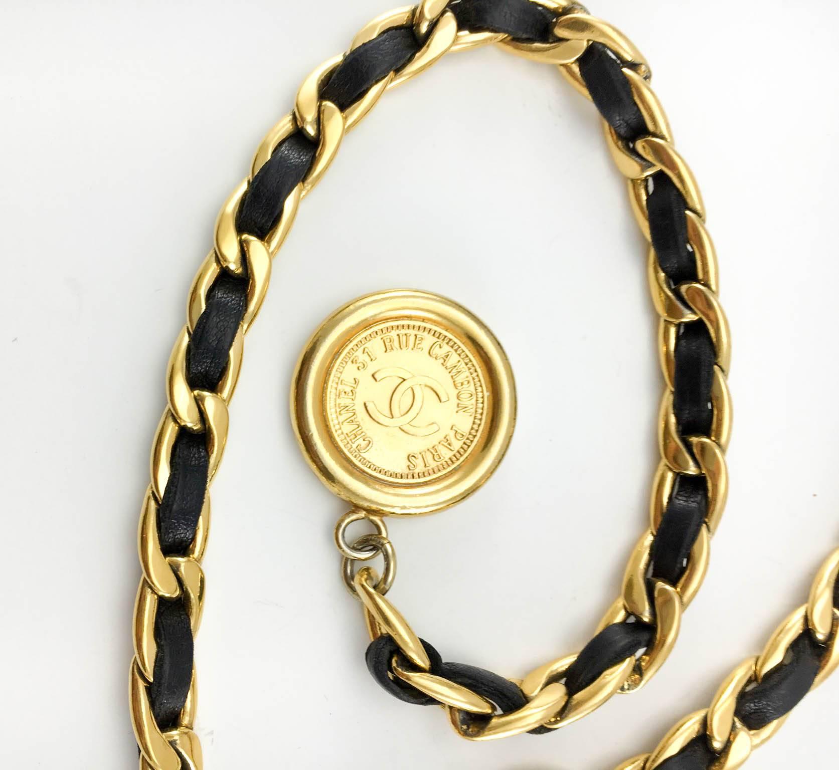 1990s Chanel Woven Leather and Chain With 'CC' Logo Medallions Belt / Necklace 3
