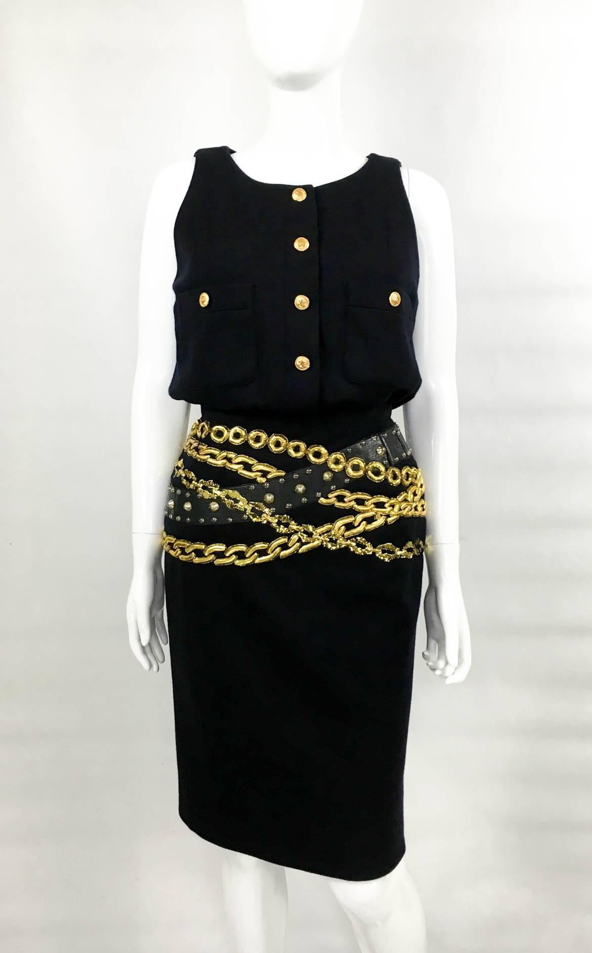 Chanel 'Chain' Wool Black Dress - Circa 1985 In Excellent Condition In London, Chelsea
