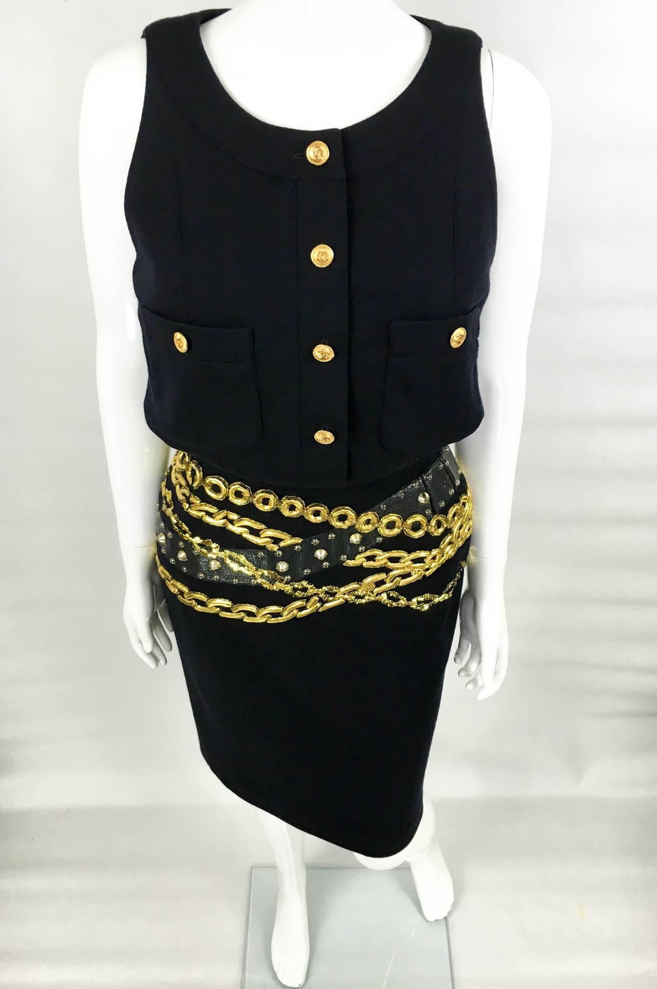 Women's Chanel 'Chain' Wool Black Dress - Circa 1985