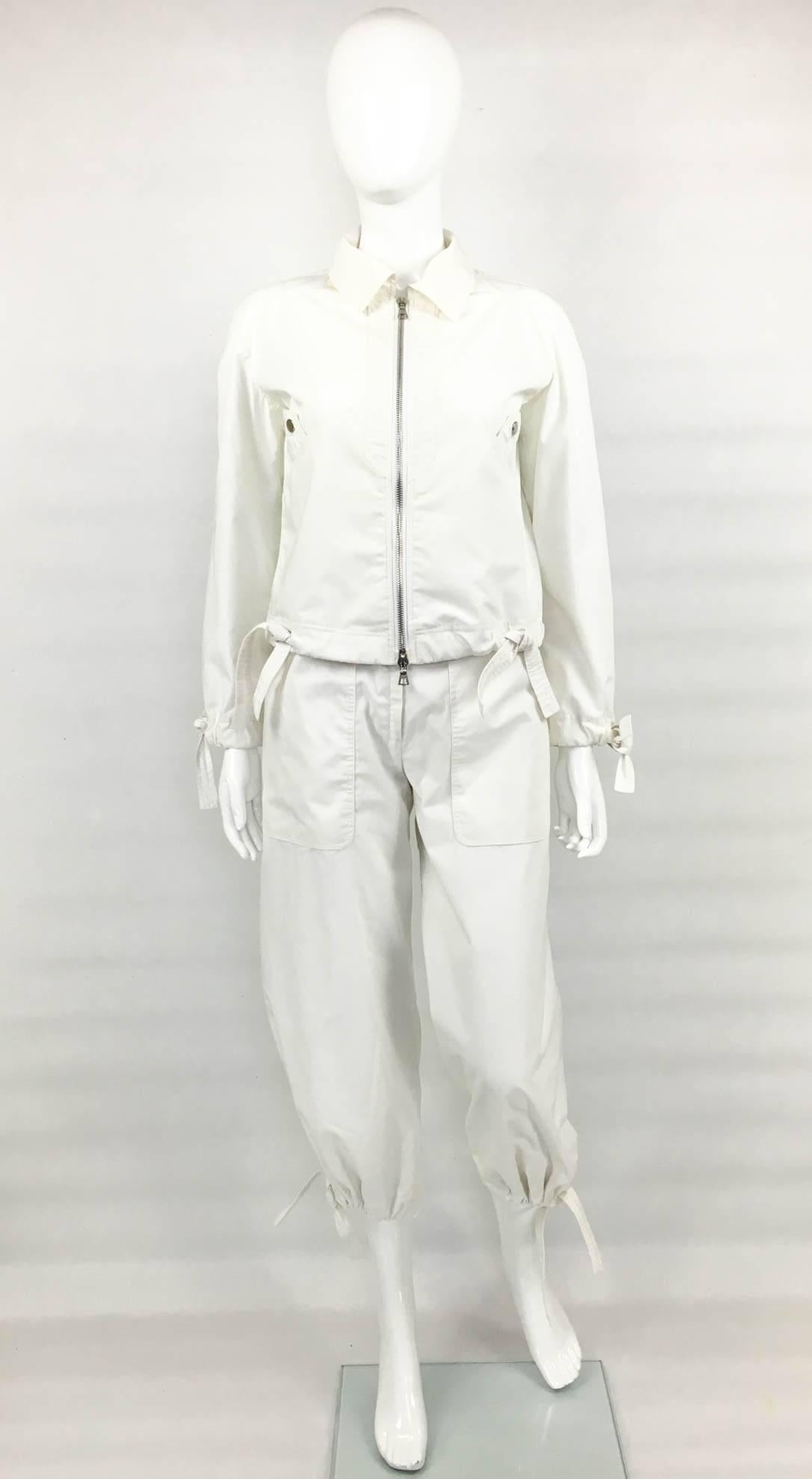 Courreges White Pants and Jacket Ensemble - 1970s In Excellent Condition In London, Chelsea