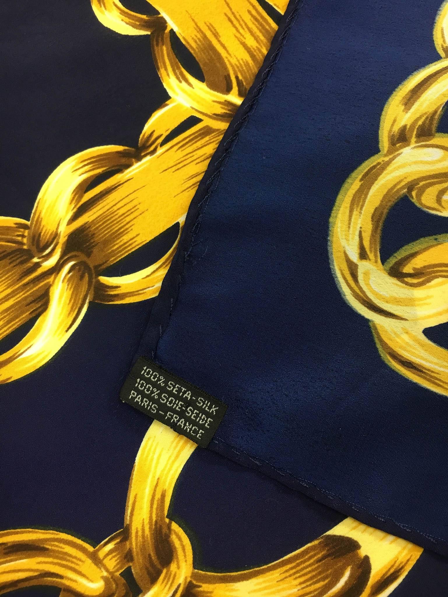 Chanel 'Chains' Navy Blue and Golden Scarf - 1990s 2