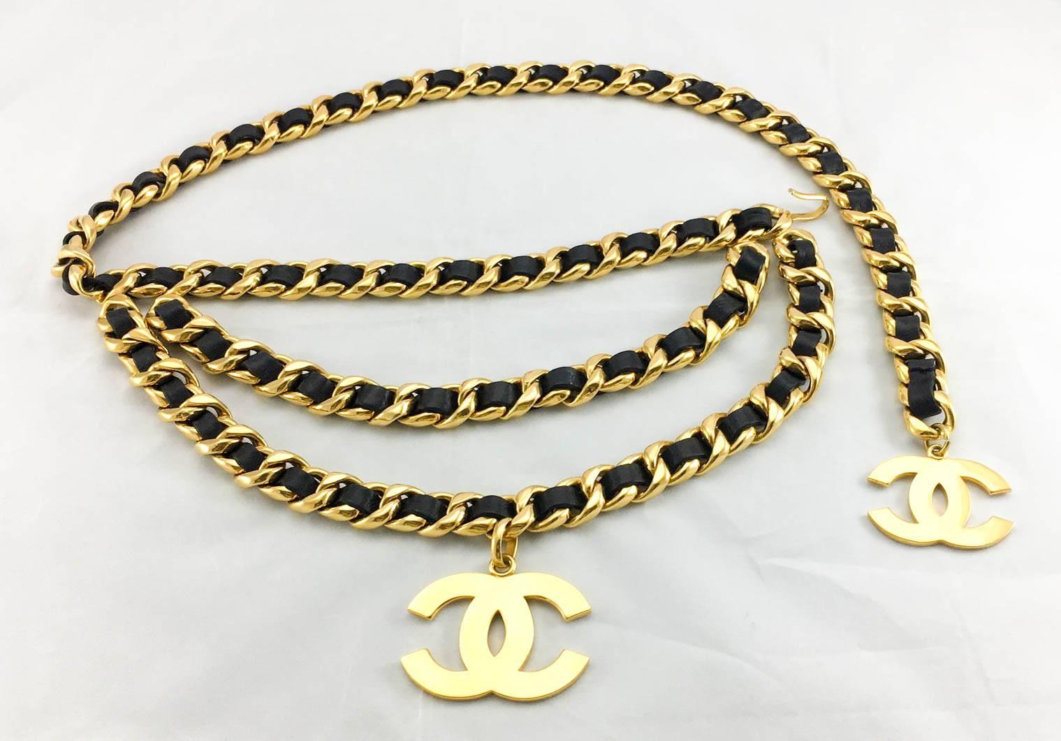 Beige Chanel Runway Black Leather and Gold-Tone Chain Logo Belt - Circa 1992