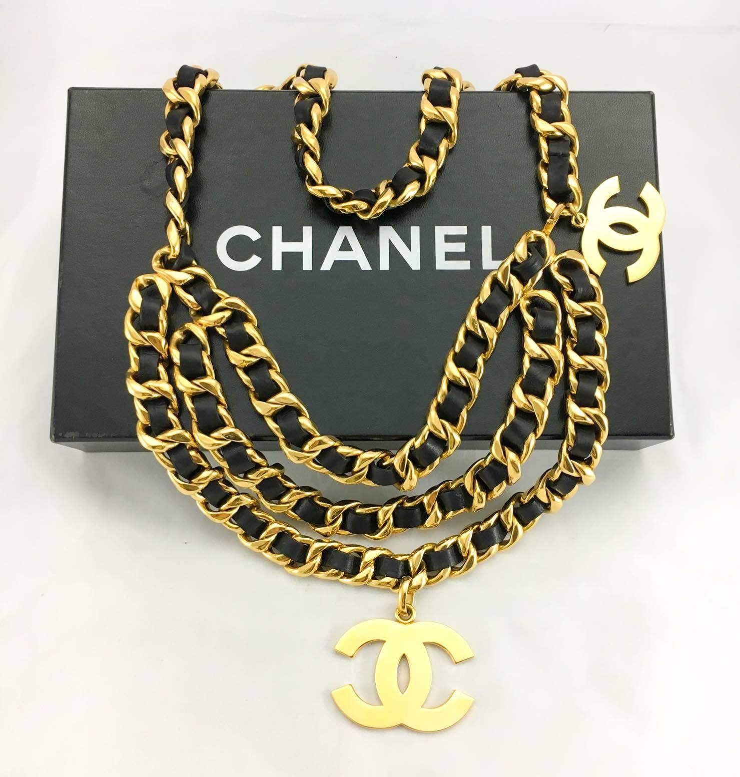 Chanel Runway Black Leather and Gold-Tone Chain Logo Belt - Circa 1992 2