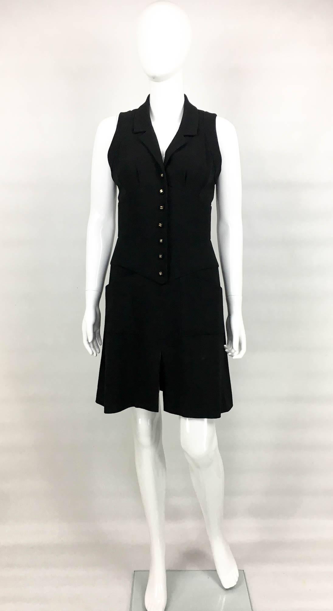 Cool Vintage Chanel Black Wool Dress. This stylish Little Black Dress by Chanel is made in lightweight wool and dates back from the early 1990’s. Sleeveless, the top part of the dress references a waistcoat, whereas the bottom part flares out to a