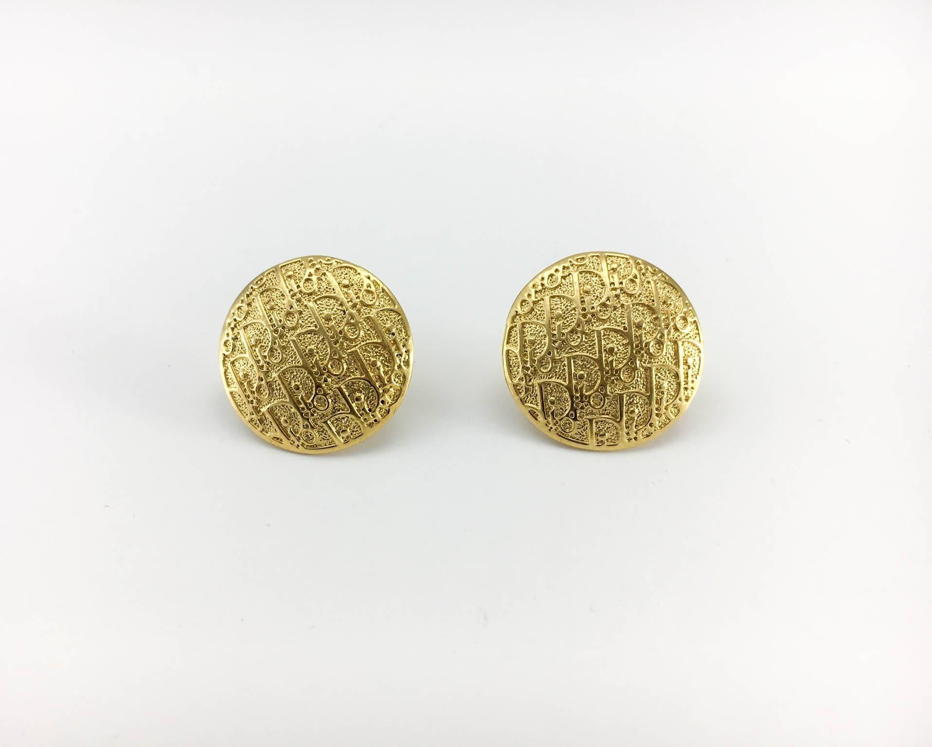 Dior Gold-Tone Trotter Stud Earrings In Excellent Condition For Sale In London, Chelsea