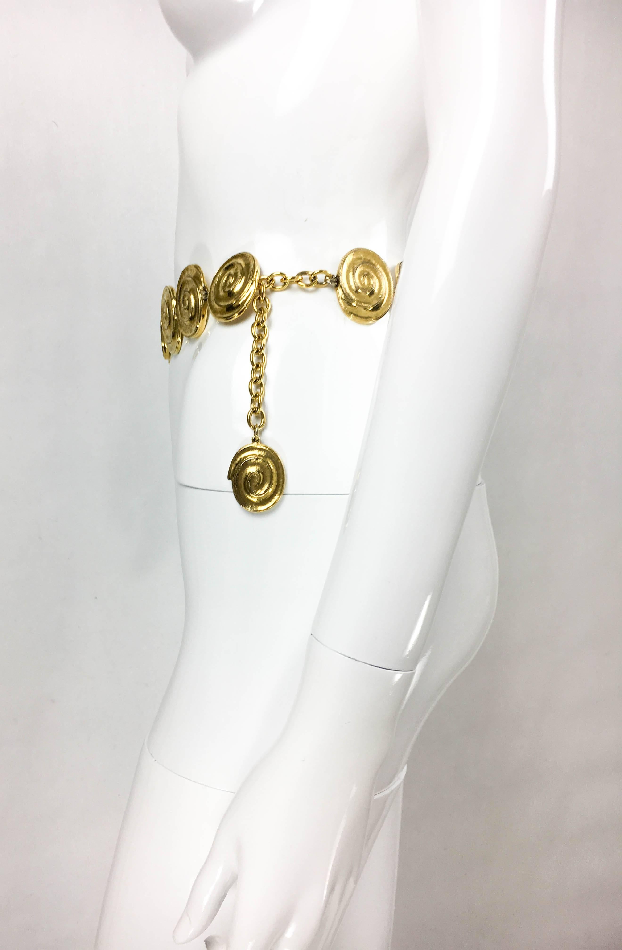 Yves Saint Laurent Gold-Plated 'Spiral' Belt / Necklace - 1980's In Excellent Condition In London, Chelsea