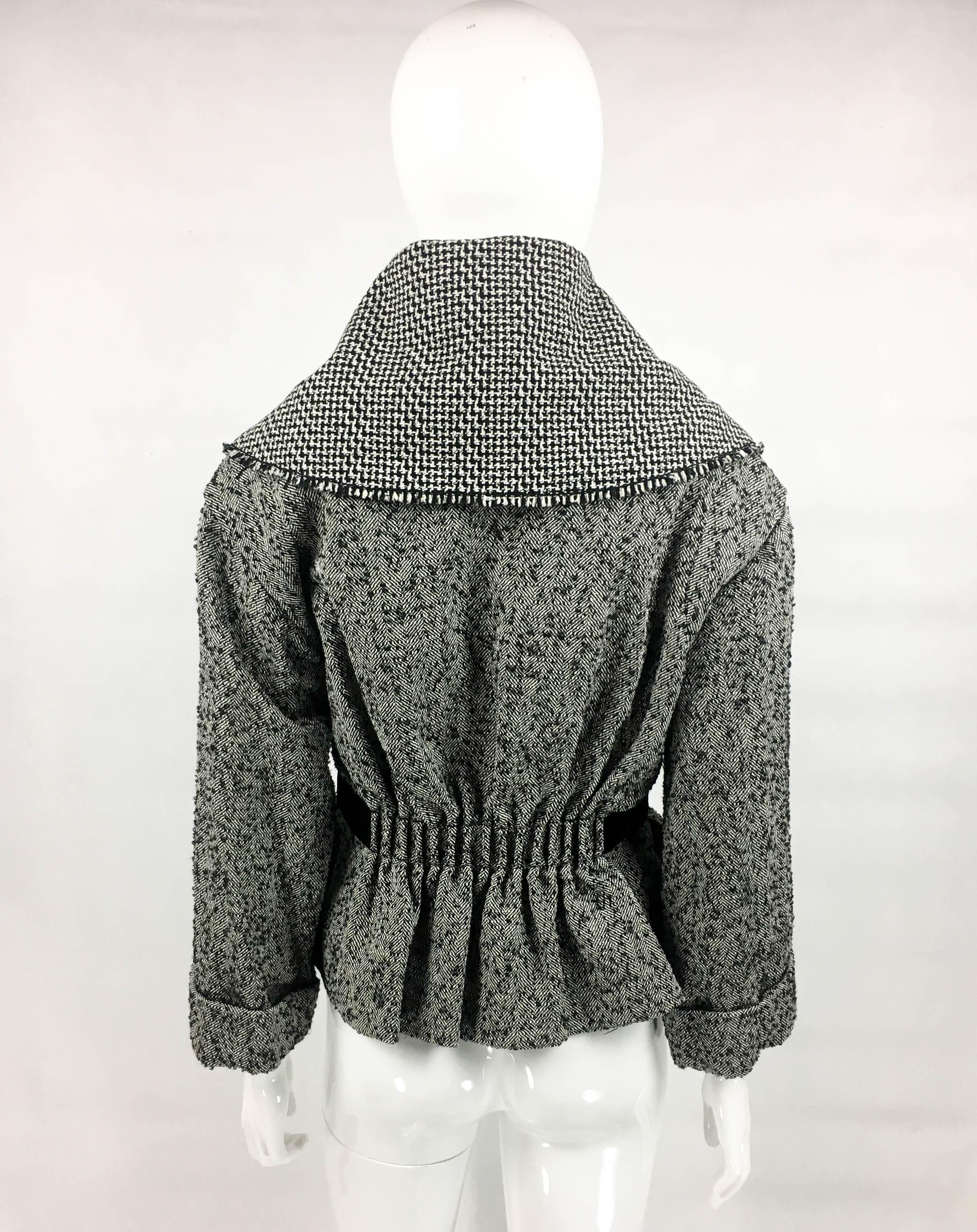 Louis Vuitton Black and White Tweed Jacket With Dramatic Collar - 21st Century 4