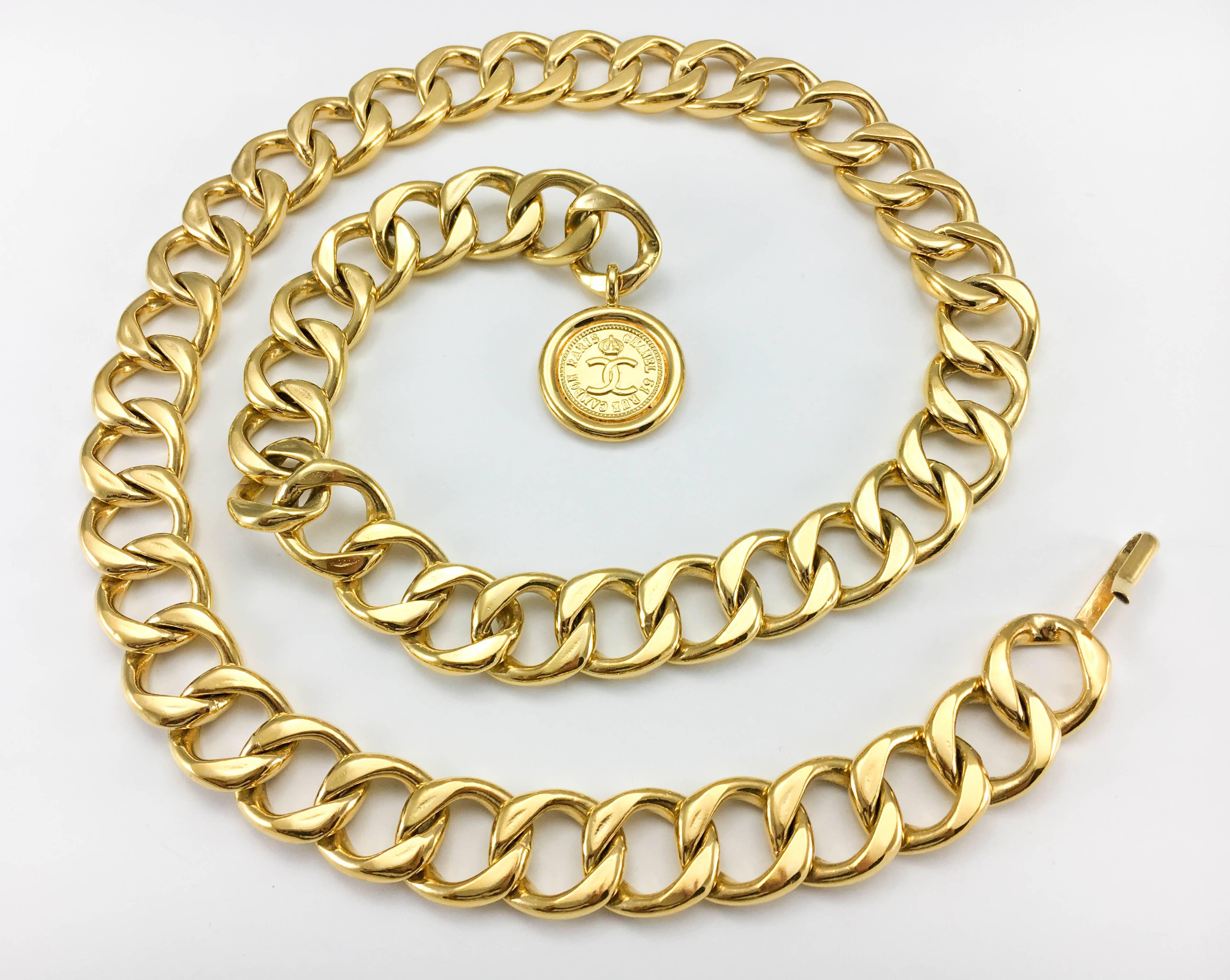 Beige 1980's Chanel Gold-Tone Medallion Chain Belt / Necklace
