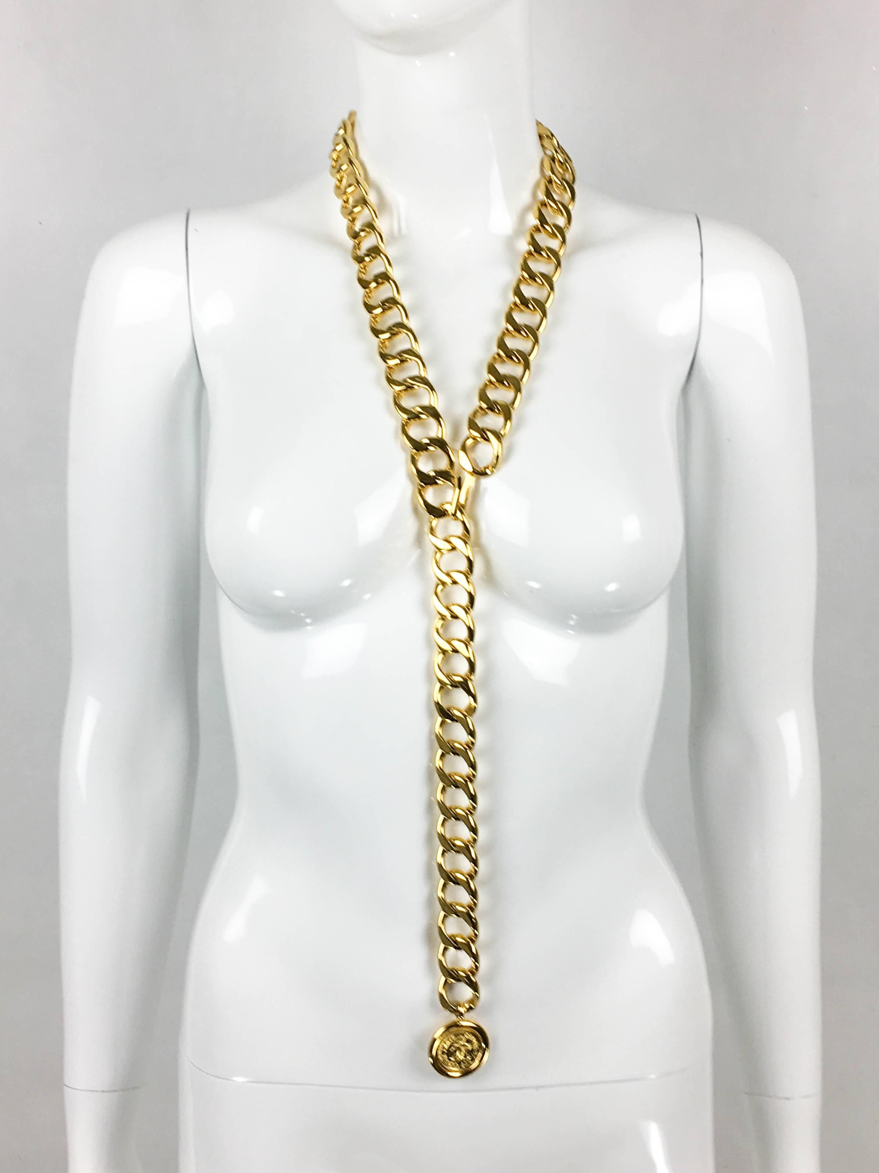 1980's Chanel Gold-Tone Medallion Chain Belt / Necklace 5