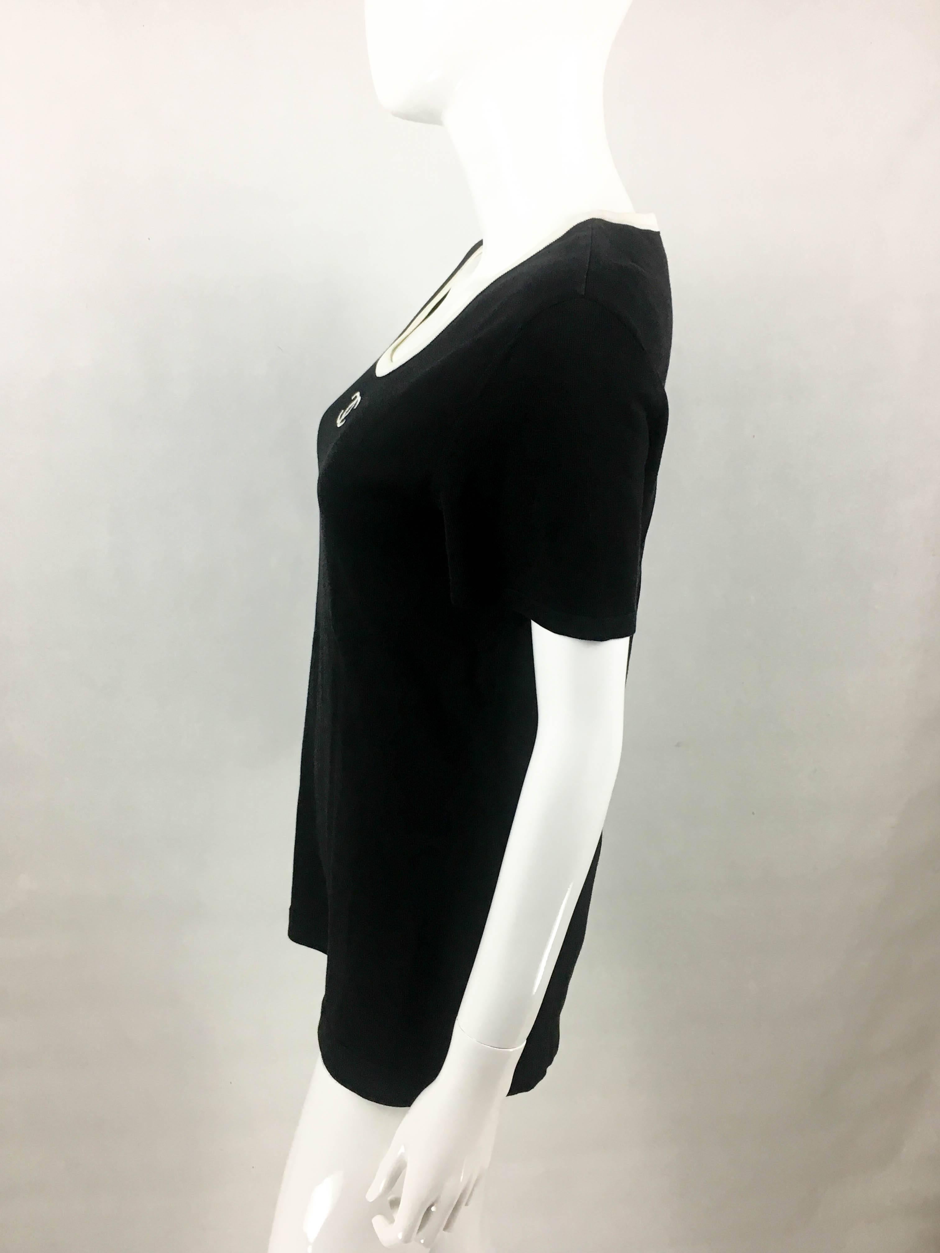 1990s Chanel Black Cotton Jersey T-Shirt With White Logo In Excellent Condition In London, Chelsea