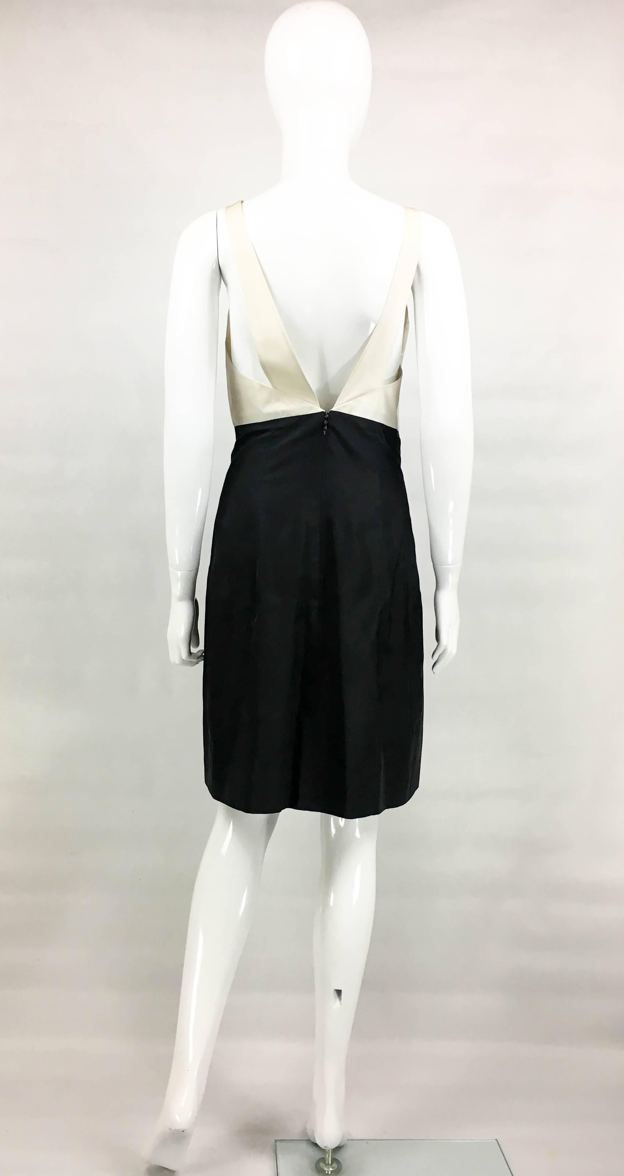 2006 Chanel Black and White Silk Cocktail Dress For Sale 3