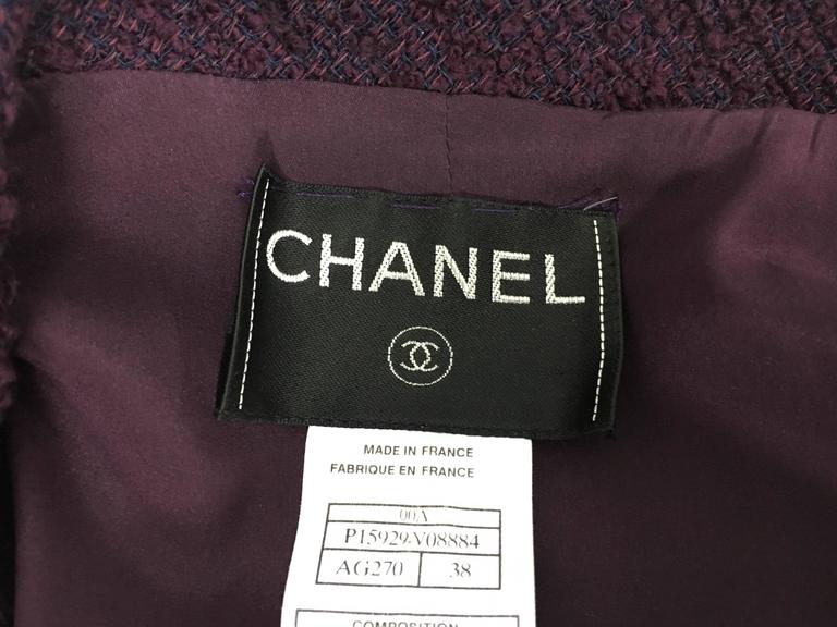2001 Chanel Deep Purple Bouclé Cropped Jacket For Sale at 1stDibs
