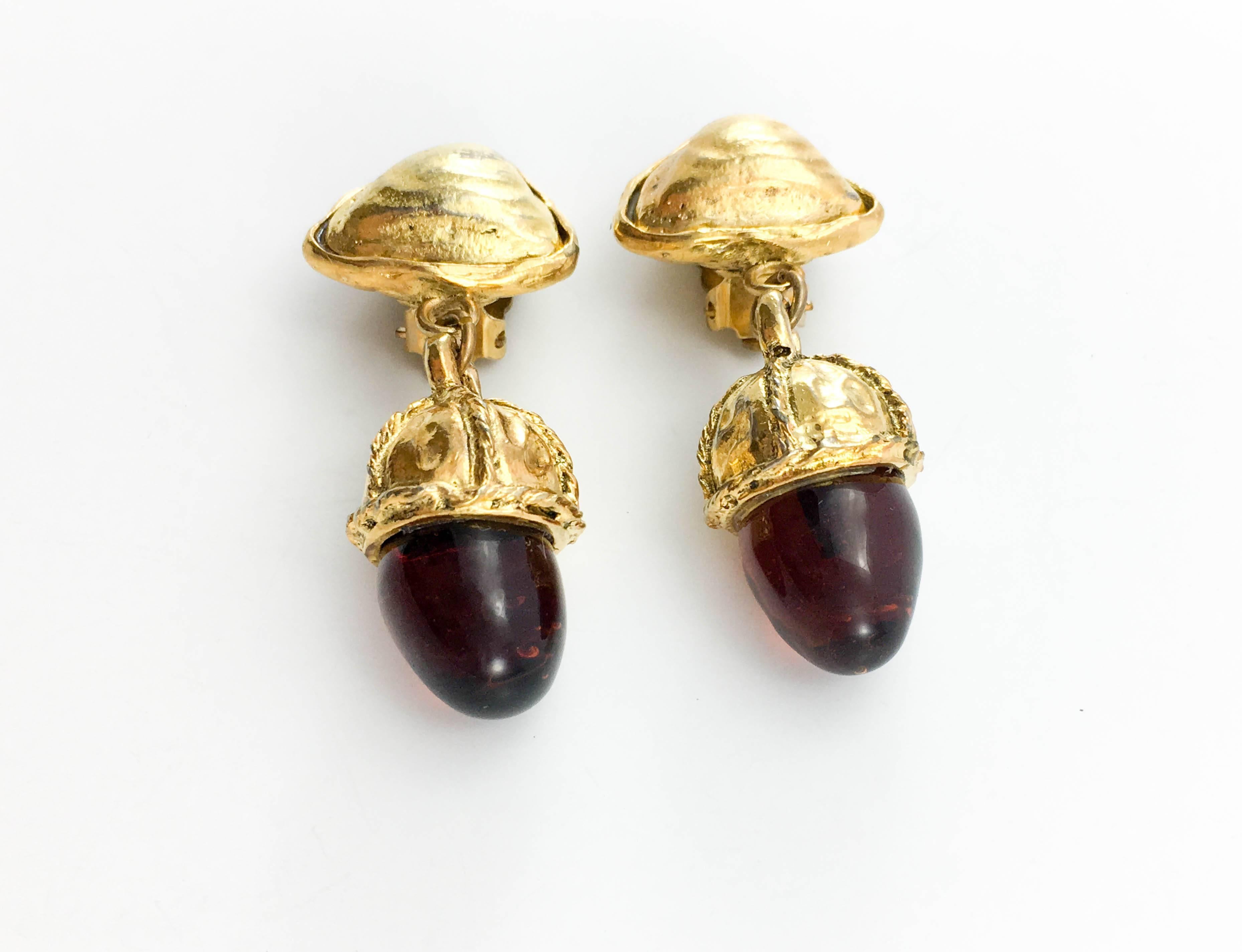 1970s Chanel Red Gripoix Acorn Dangling Gilt Earrings In Excellent Condition In London, Chelsea
