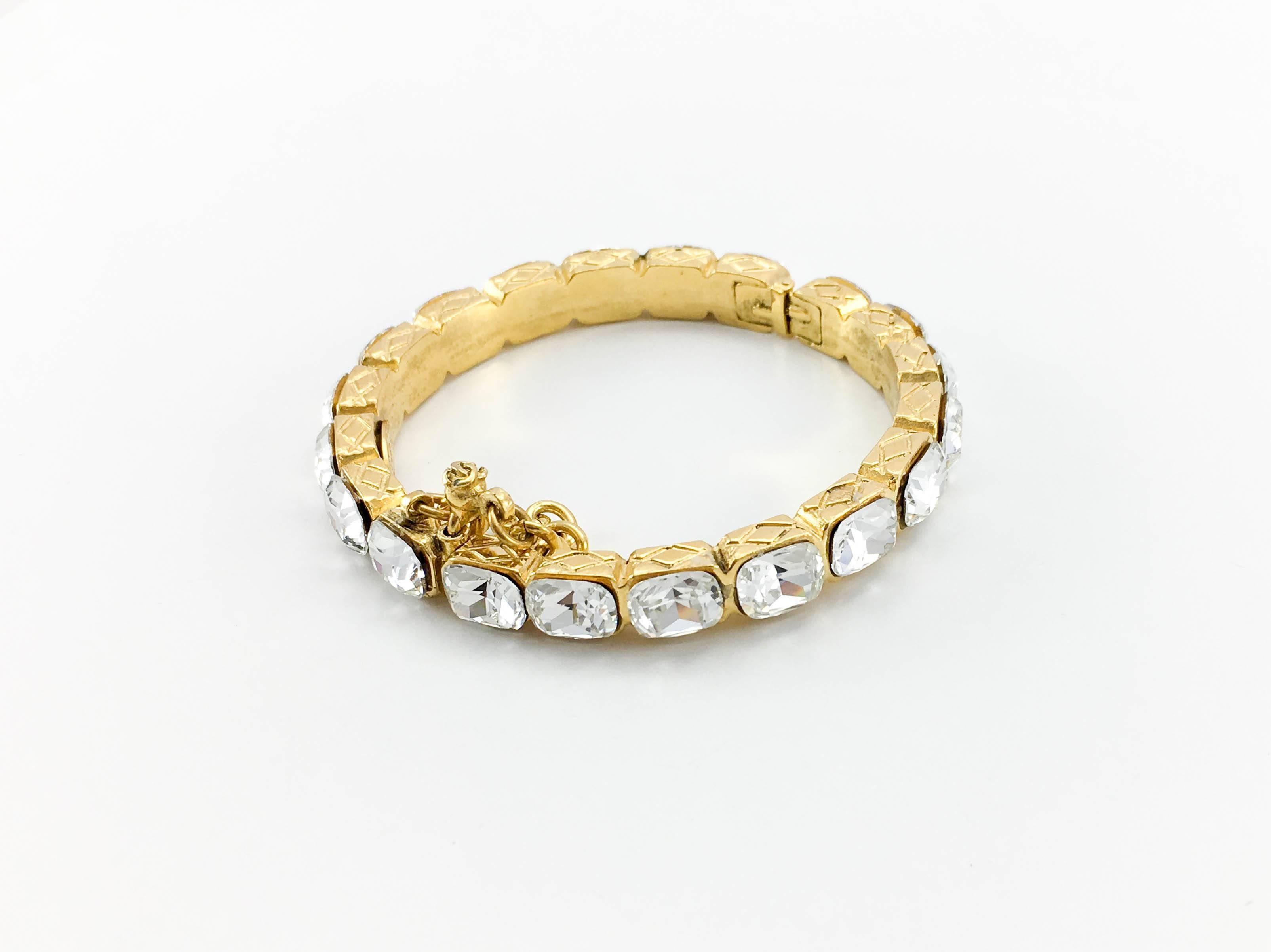 1986 Chanel Gold-Plated Quilted Bracelet Embellished With Crystals In Excellent Condition In London, Chelsea