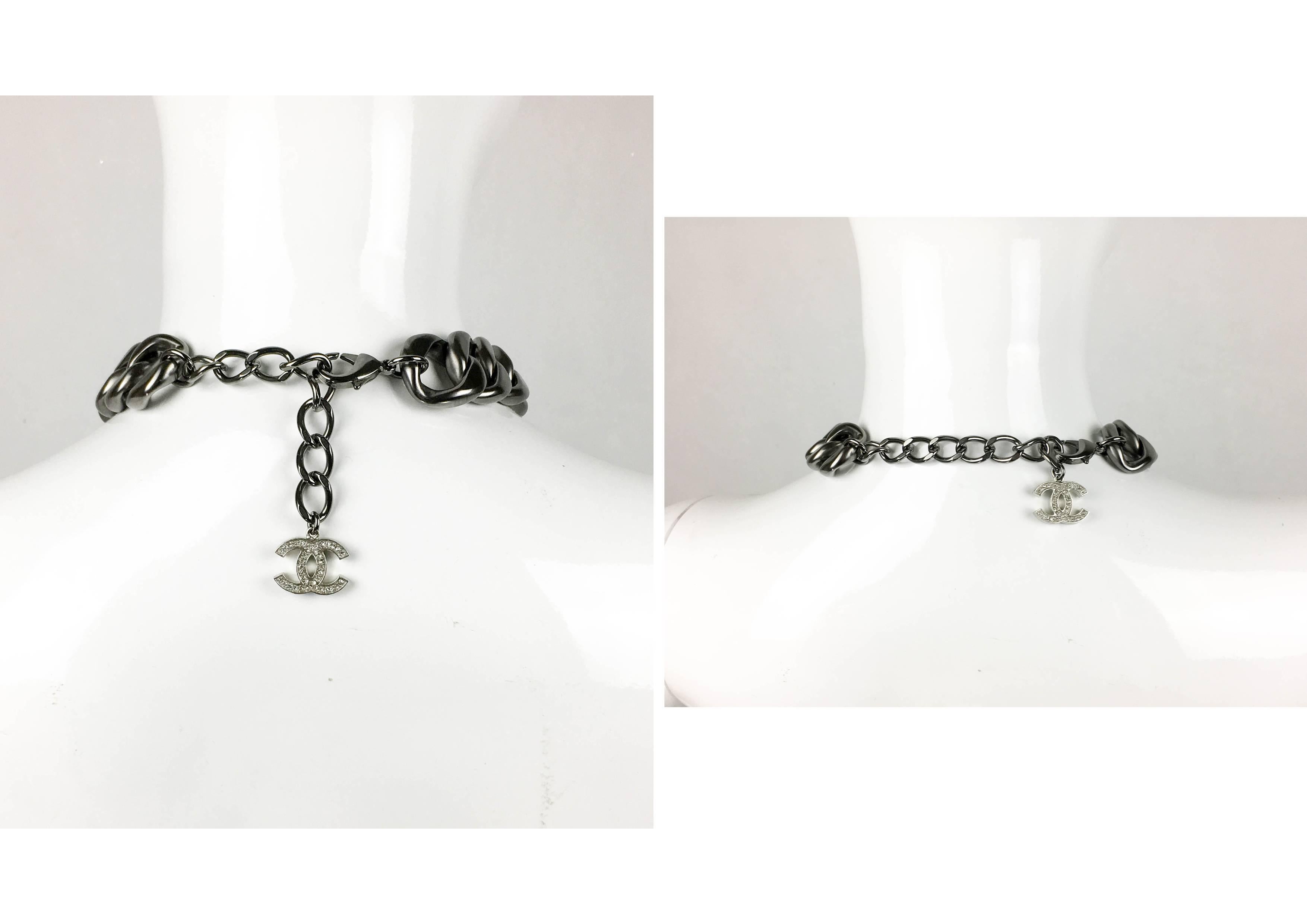 Chanel Runway Look Diamanté Embellished Gunmetal Coloured Chunky Chain Choker For Sale 2