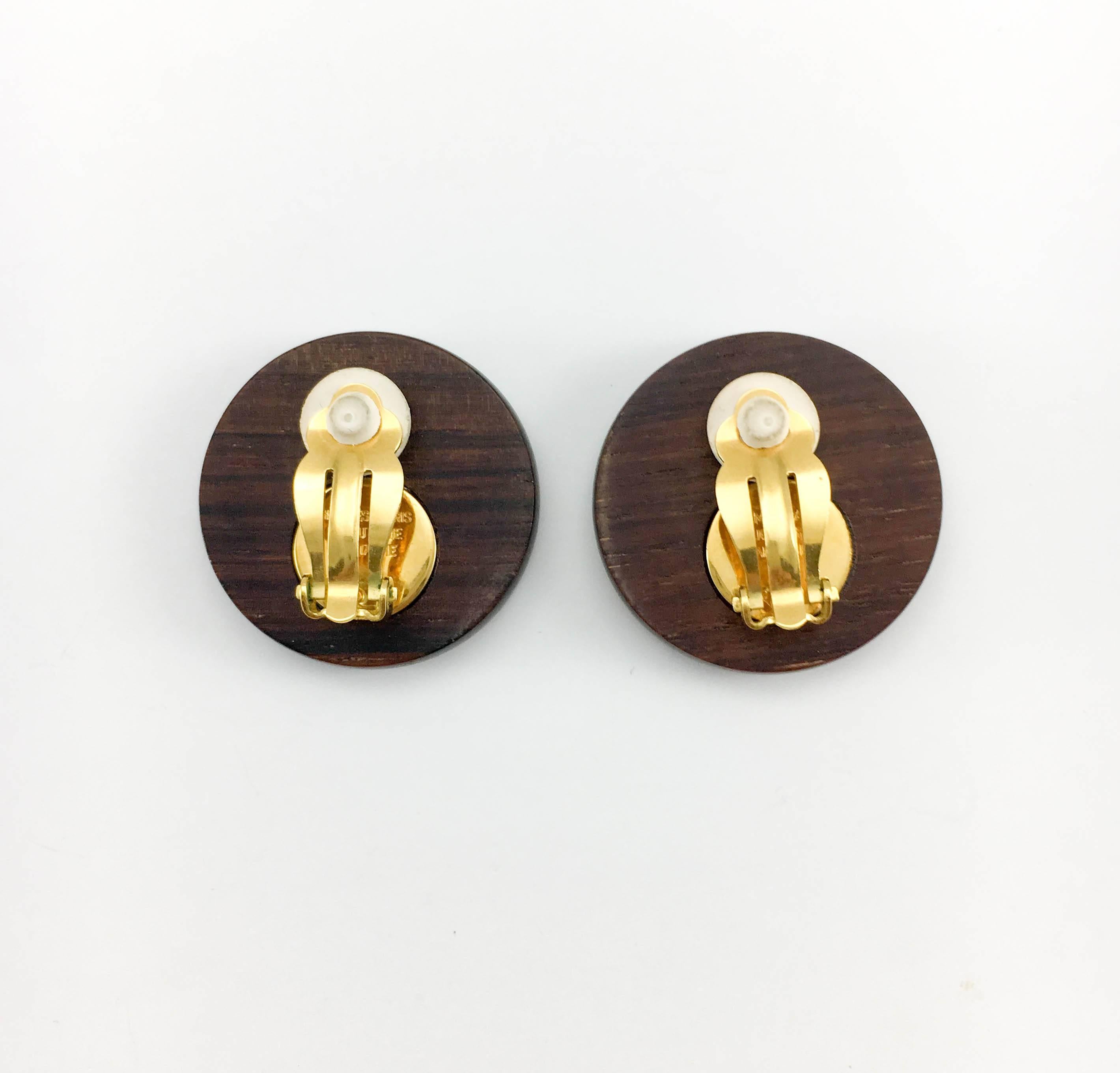 1990s Hermes Wood and Gold-Plated Round Clip-On Earrings 5