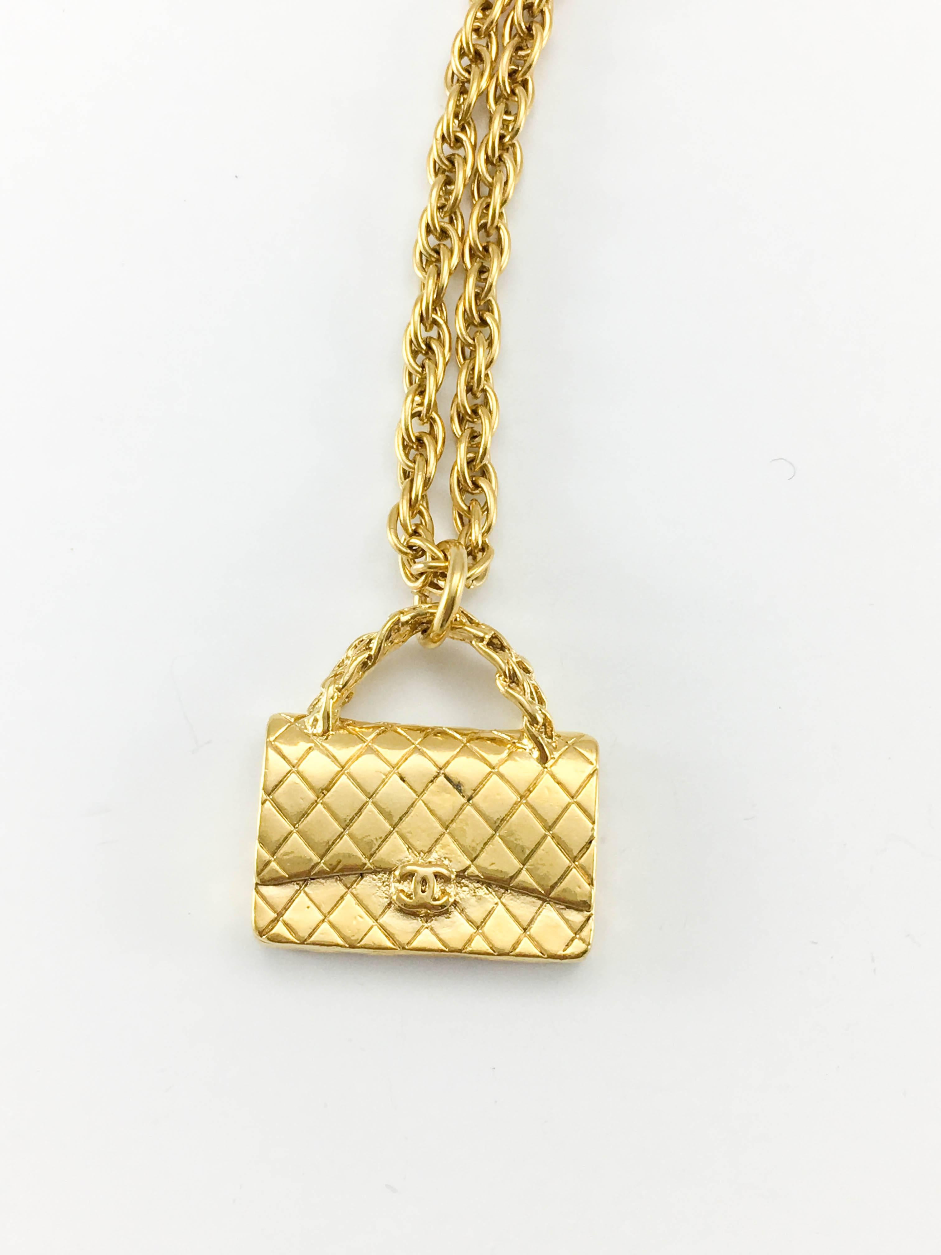 1994 Chanel Gold-Plated 2.55 Quilted Handbag Pendant Necklace For Sale 1