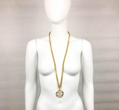 1980s Chanel Gilt Logo Medallion Pendant Long Chain Necklace