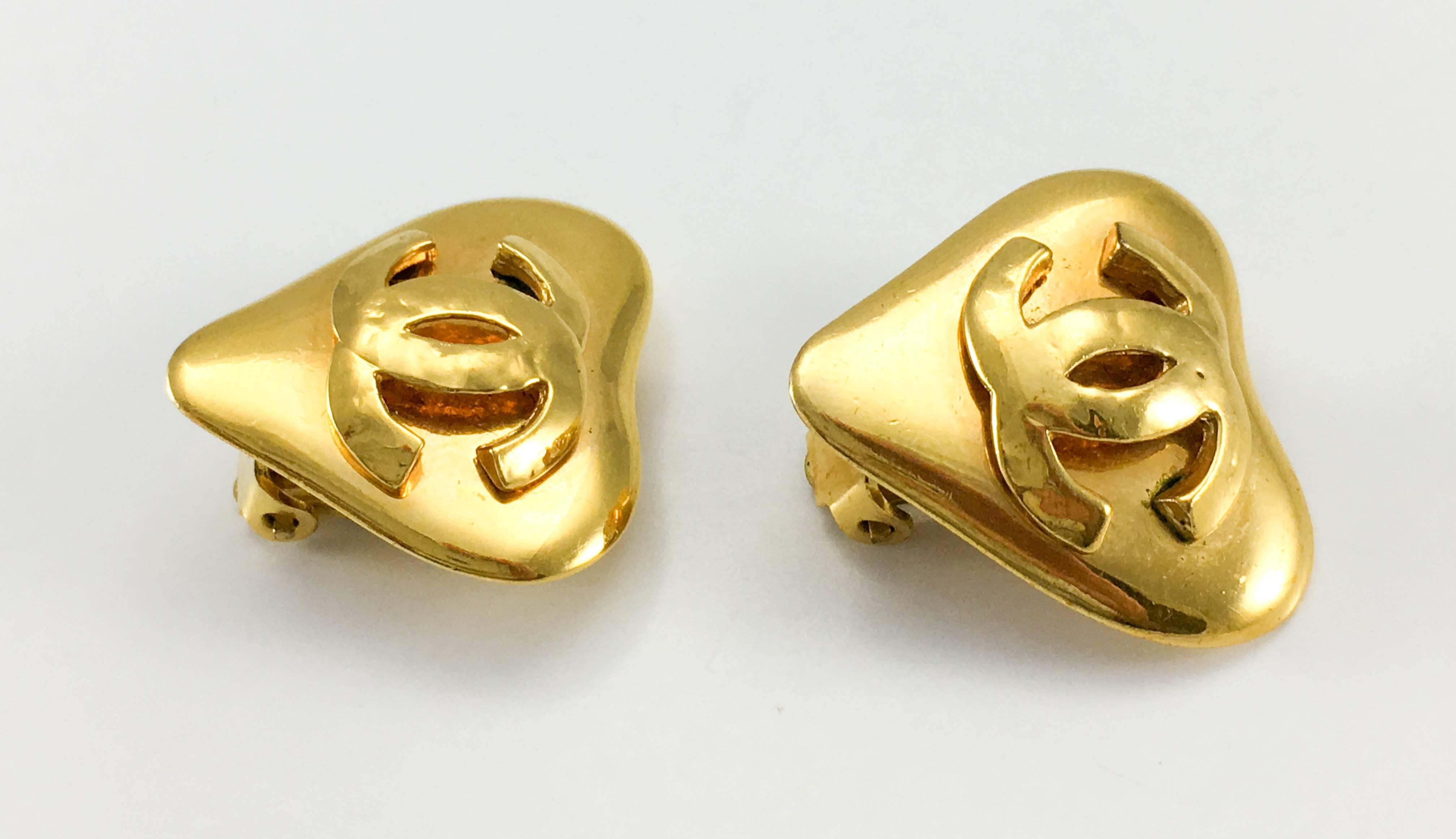 Women's 1993 Chanel Gold-Plated Heart-Shaped Logo Earrings  For Sale