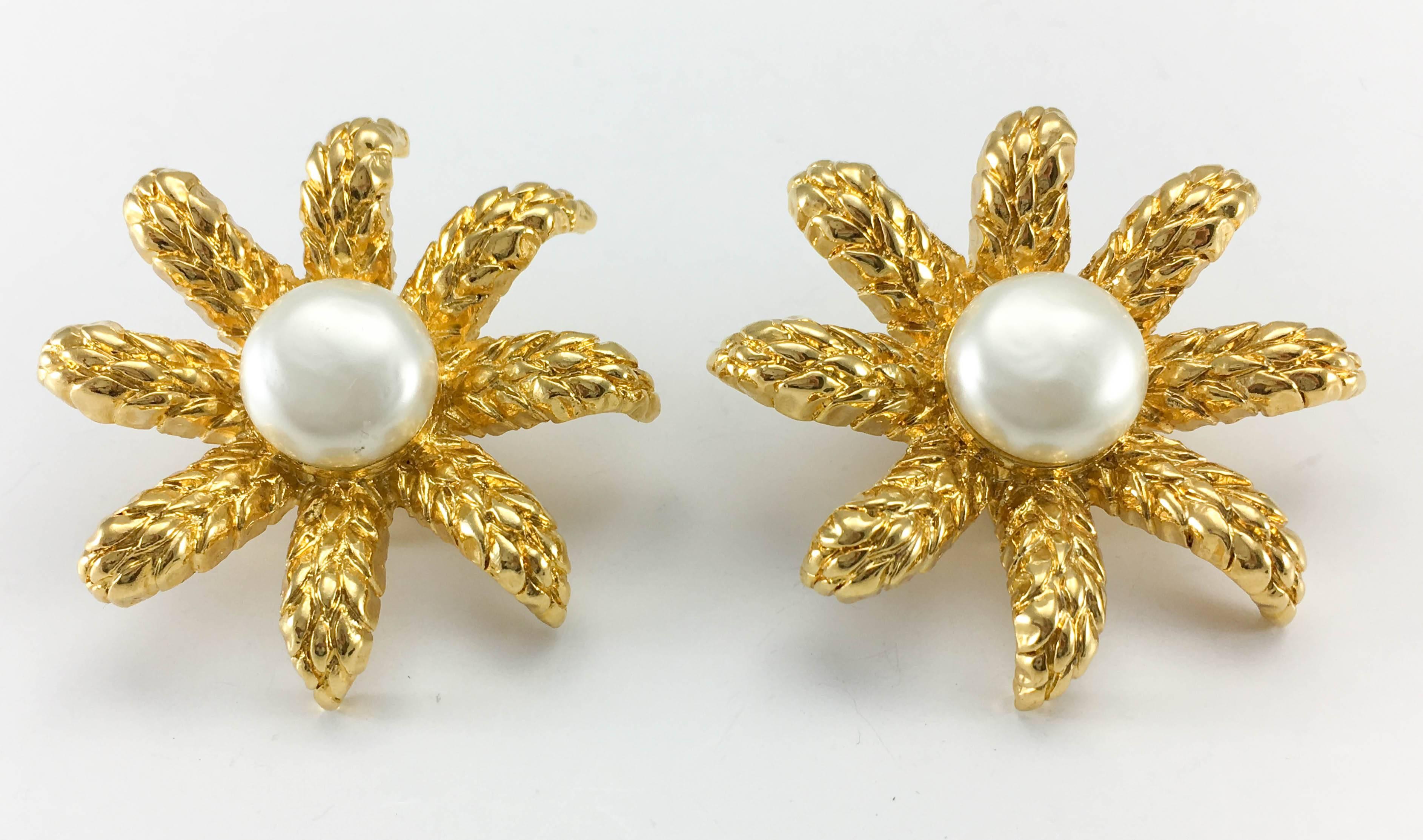 Women's 1994 Chanel Faux Pearl Gold-Plated Flower Earrings For Sale