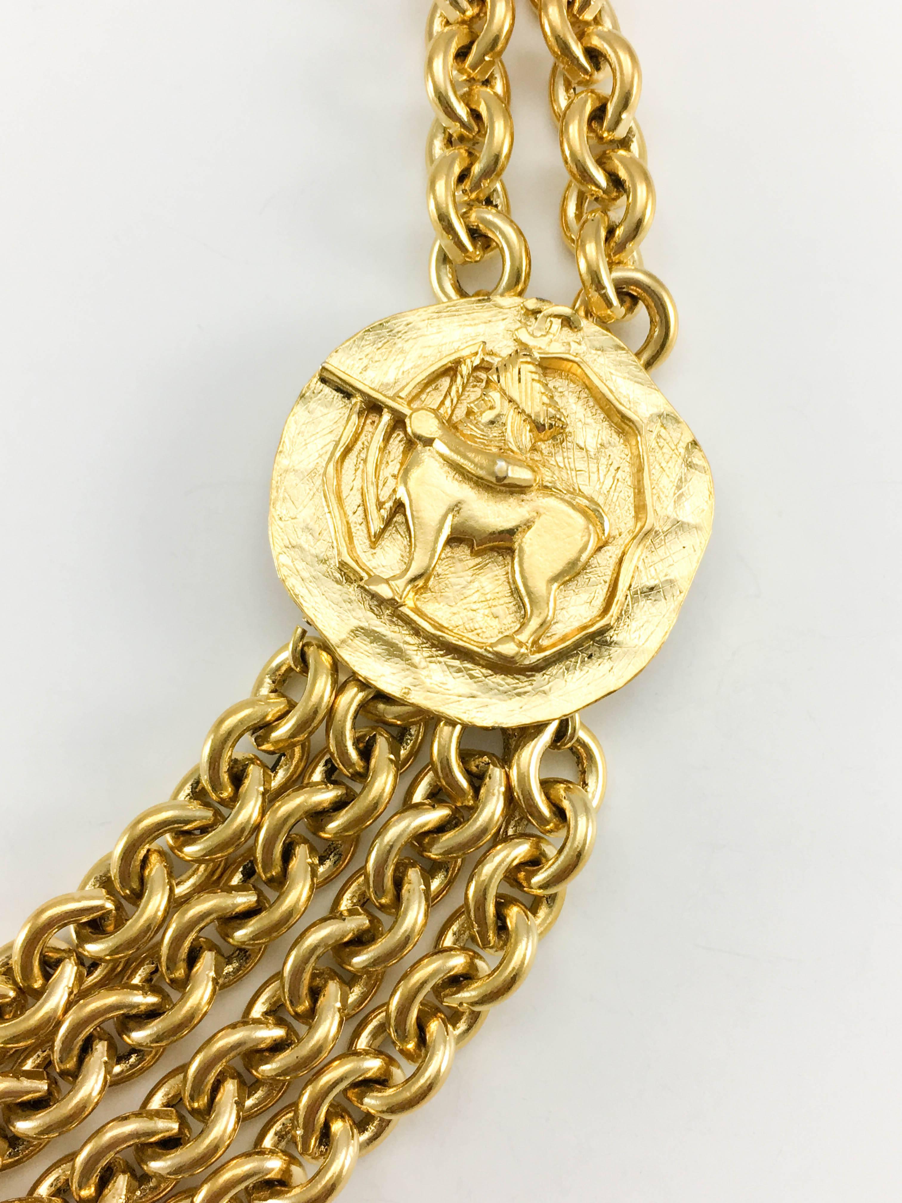 1984 Chanel Centaur Medallion Chain Necklace In Excellent Condition For Sale In London, Chelsea