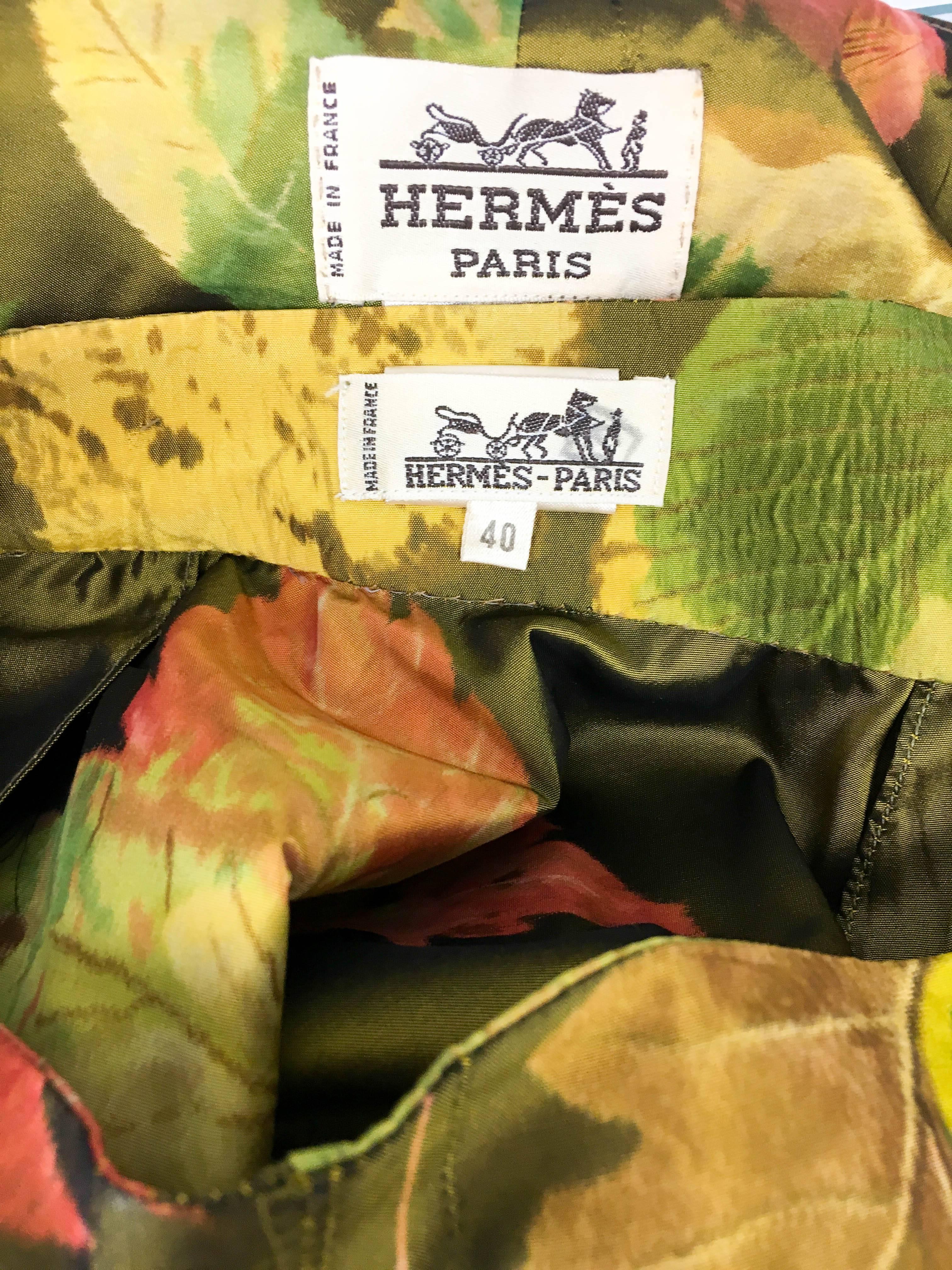 Hermes Printed Silk Waistcoat and Skirt Ensemble, 1980s  5